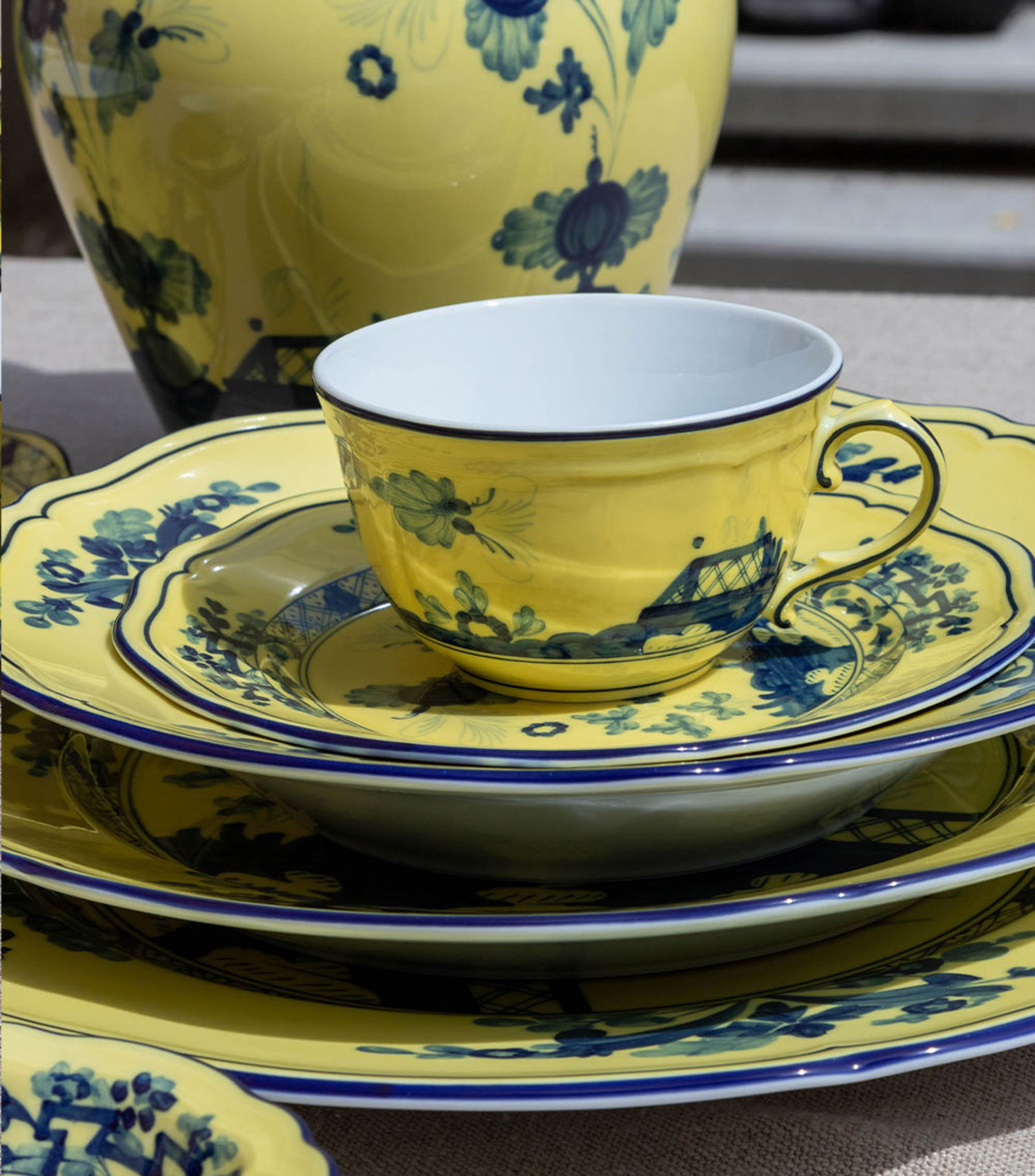 Plato con Taza Oriente Italiano Citrino