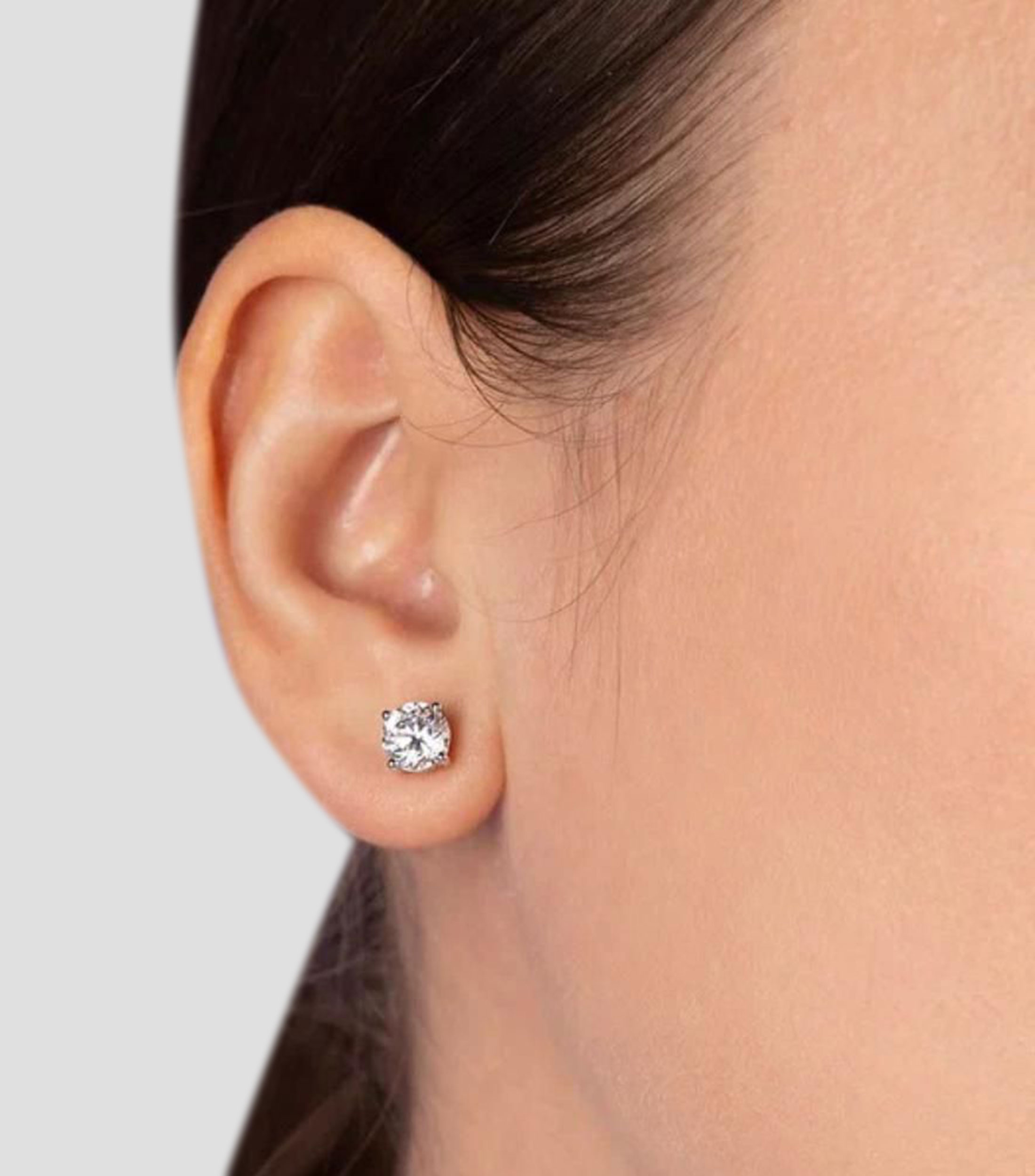 Aretes botón con circonita Mujer