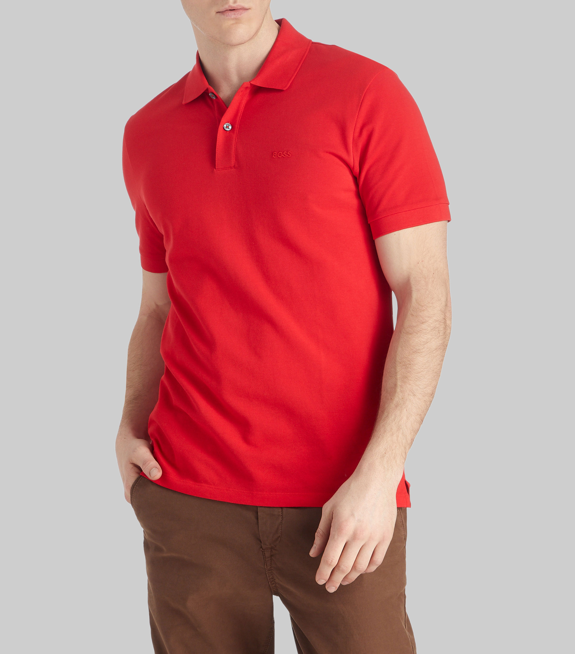 Boss Playera Polo Boss de algodon organico rojo con logo bordado Hombre El Palacio de Hierro