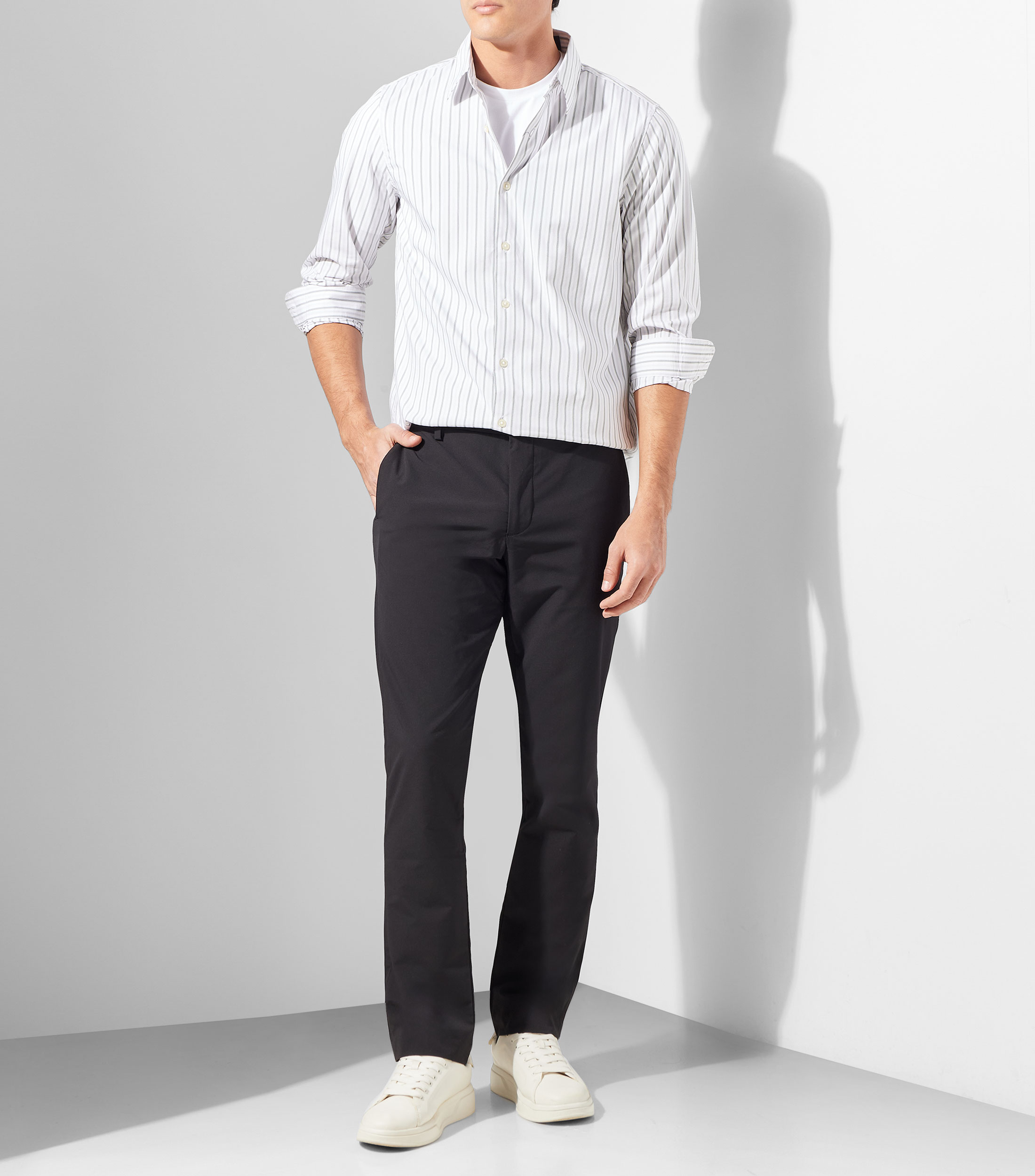 Pantalón chino Hombre