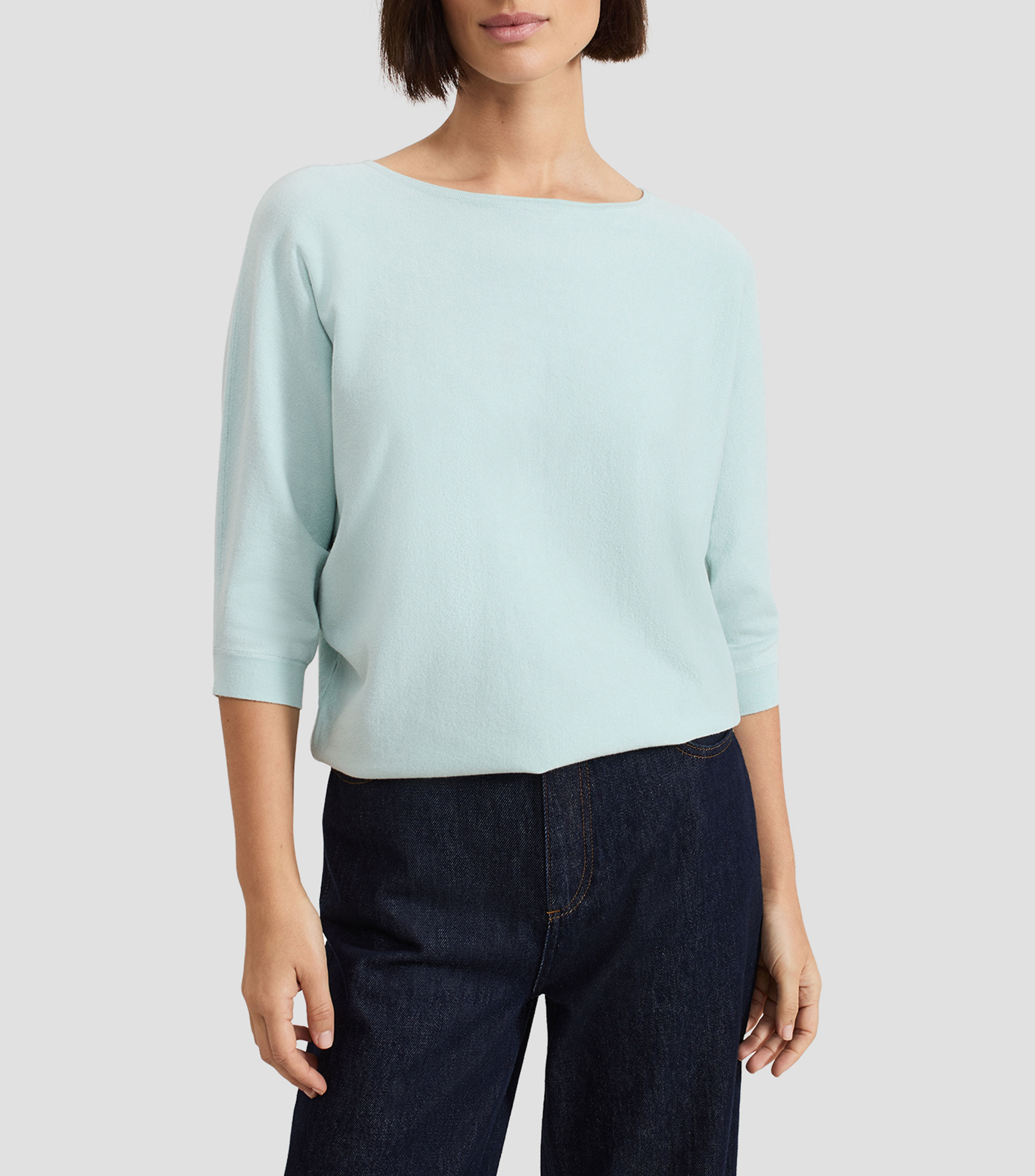 Sueter cuello redondo Mujer