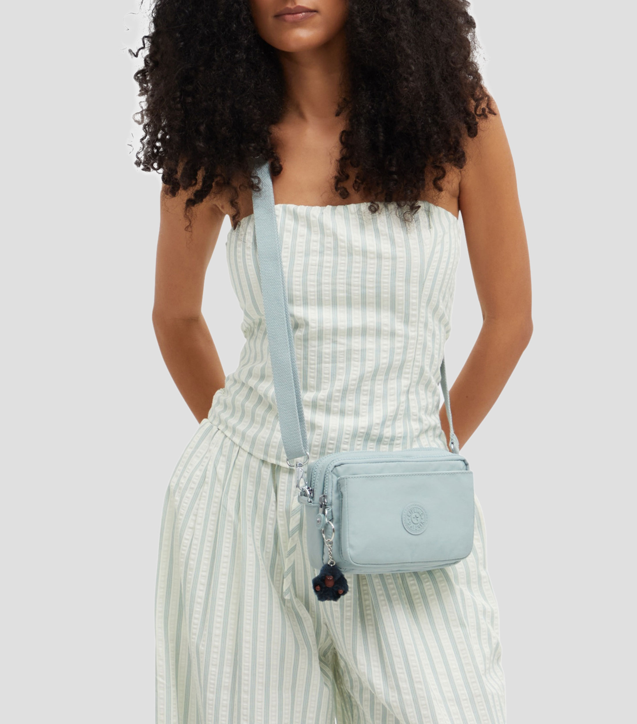 Bolsa crossbody azul lisa Mujer