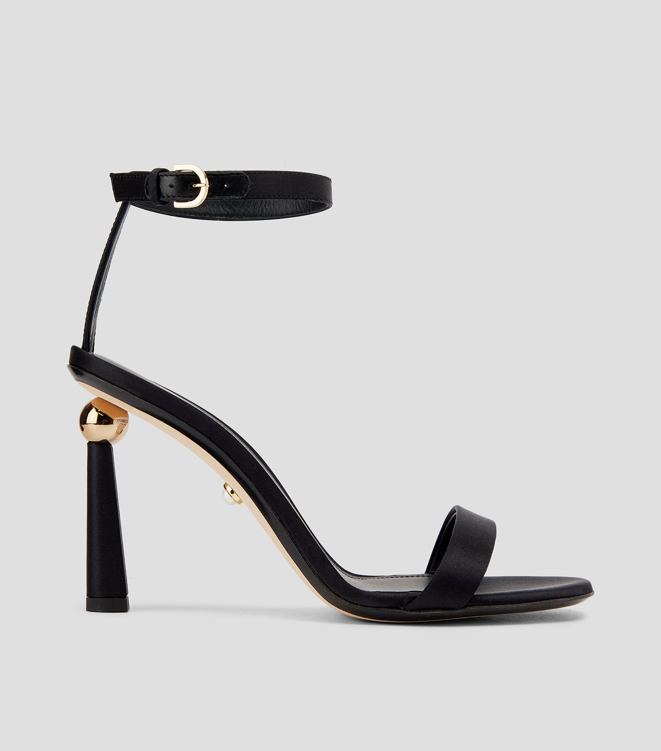 Sandalias con tacón alto de aguja Mujer