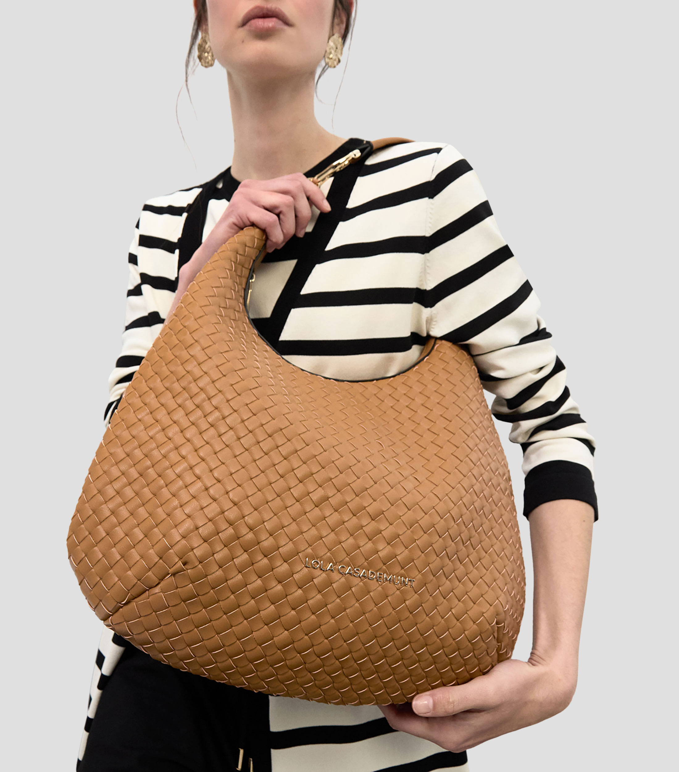 Bolsa hobo café claro lisa Mujer