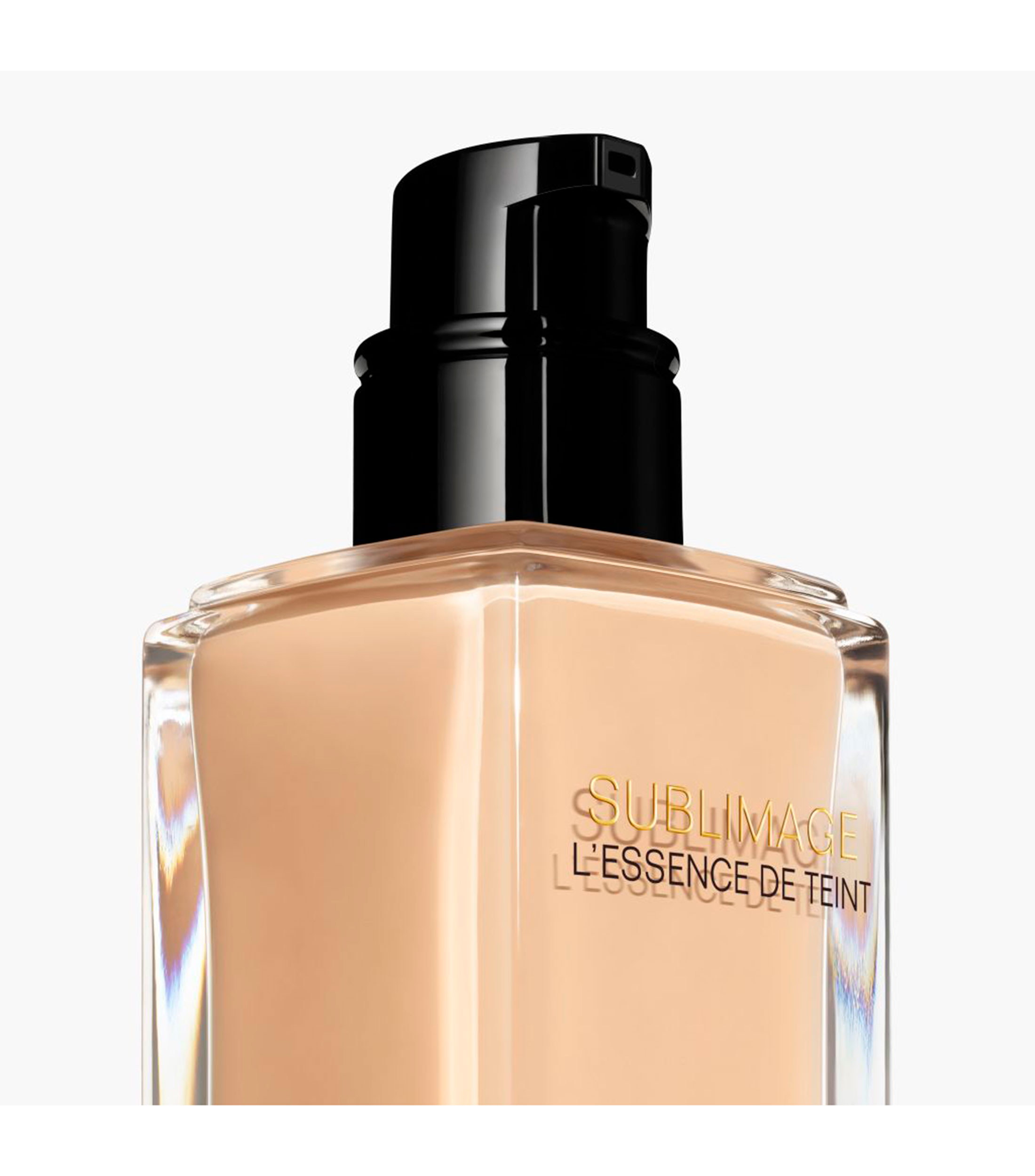 BASE DE MAQUILLAJE EN SUERO GENERADOR DE LUMINOSIDAD