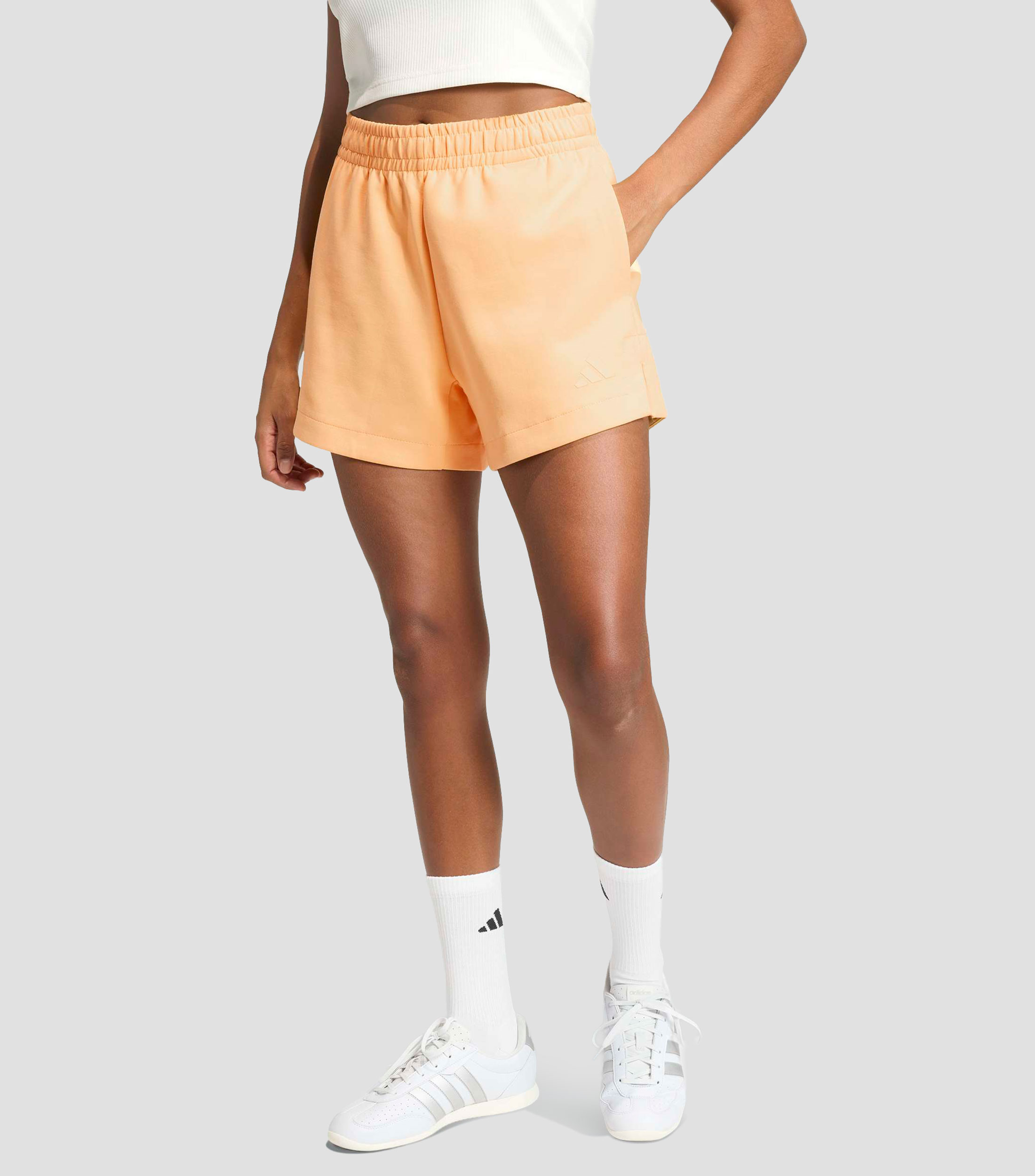 Short para entrenamiento liso Mujer