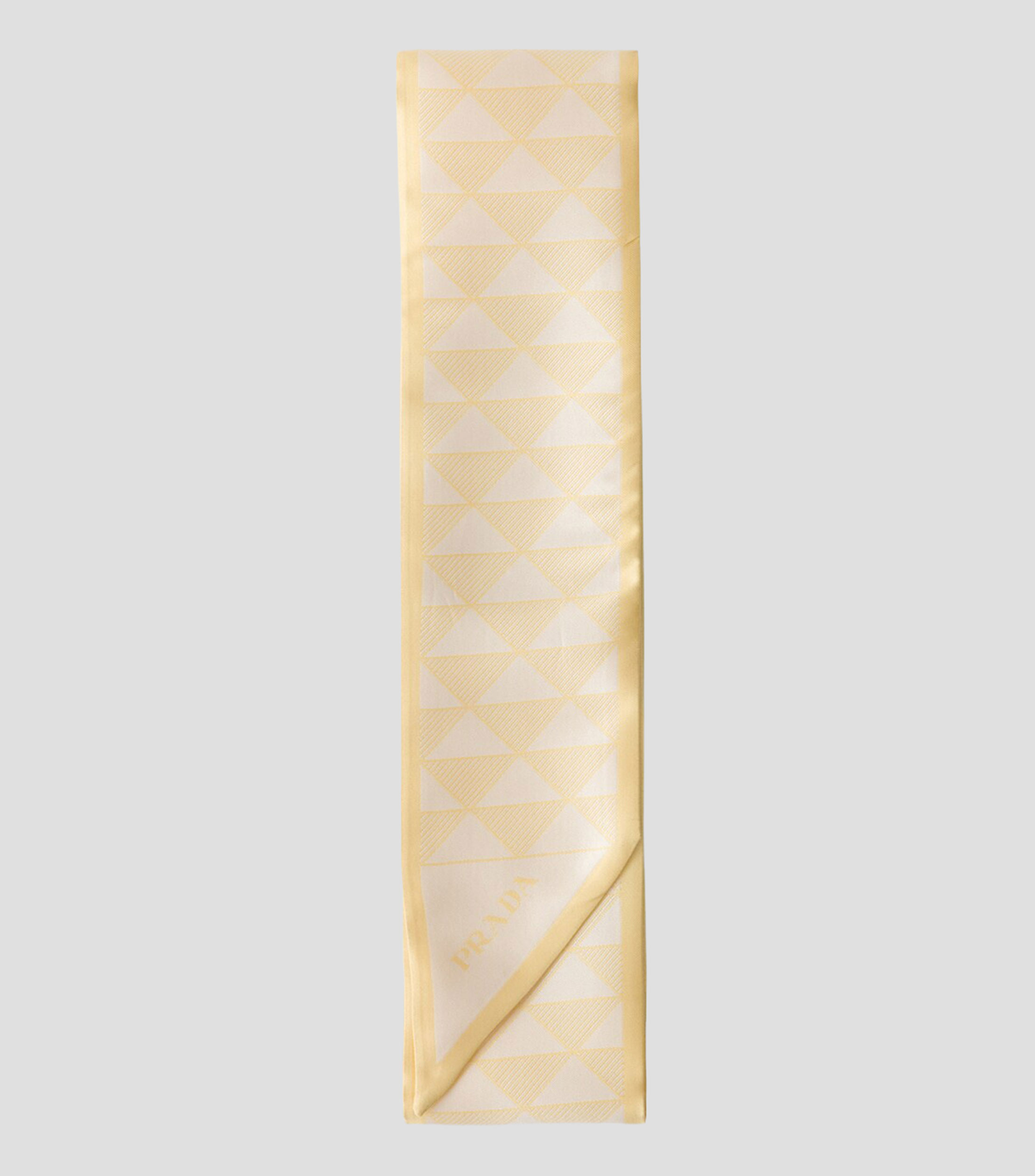 Corbata ancha de seda con estampado