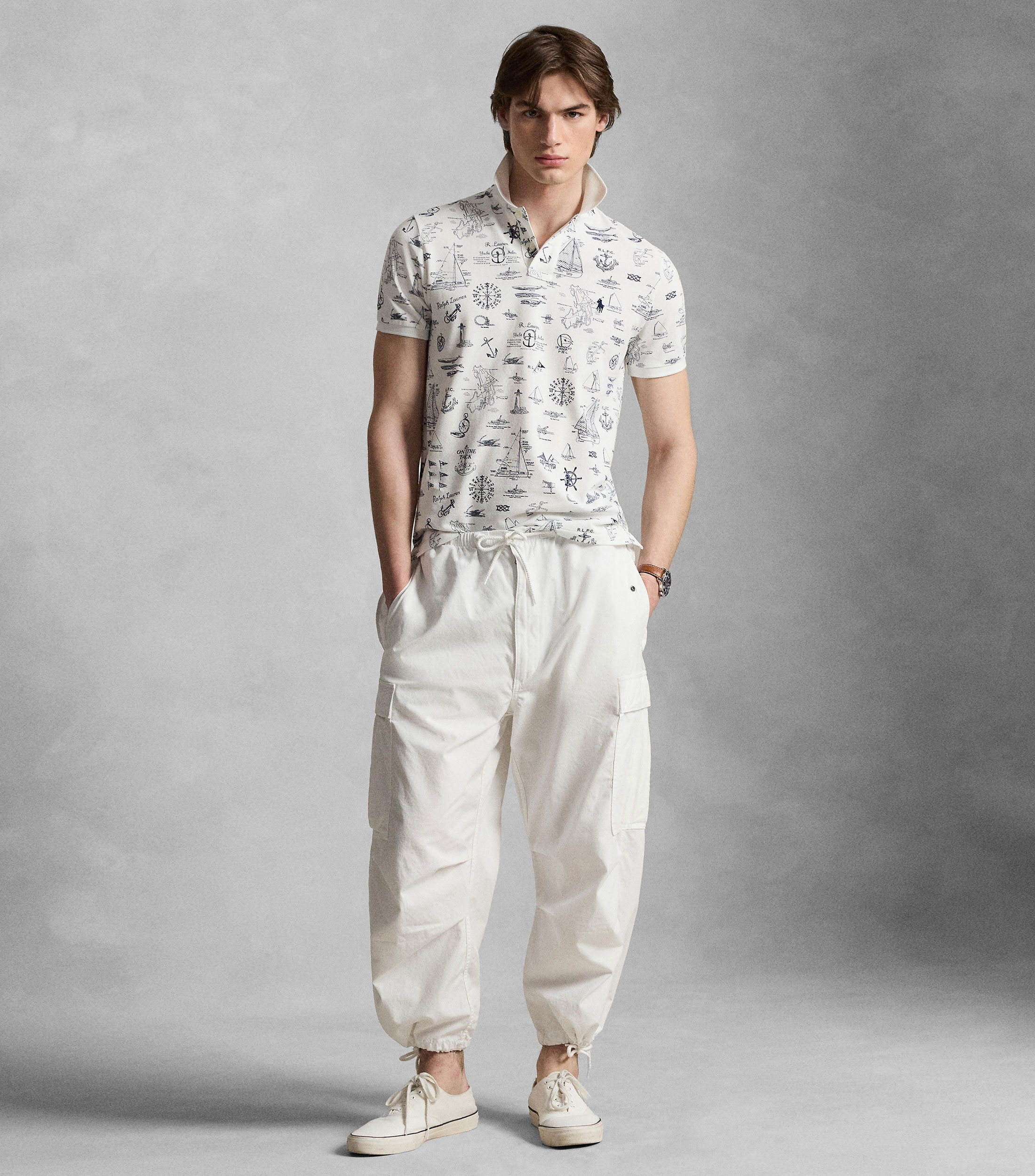 Playera tipo polo con manga corta estampada Hombre
