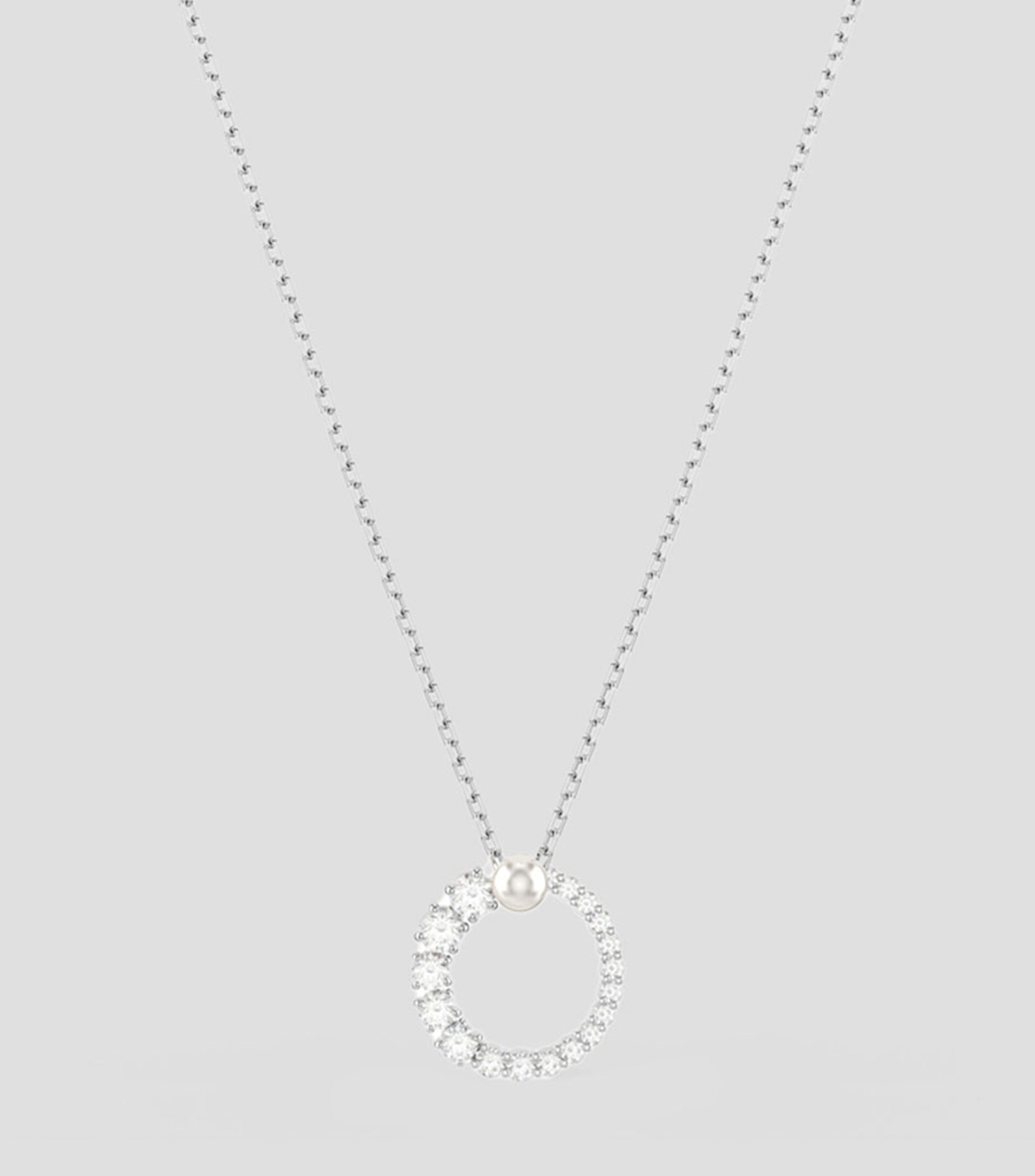 Collar con dije en forma de circulo Mujer