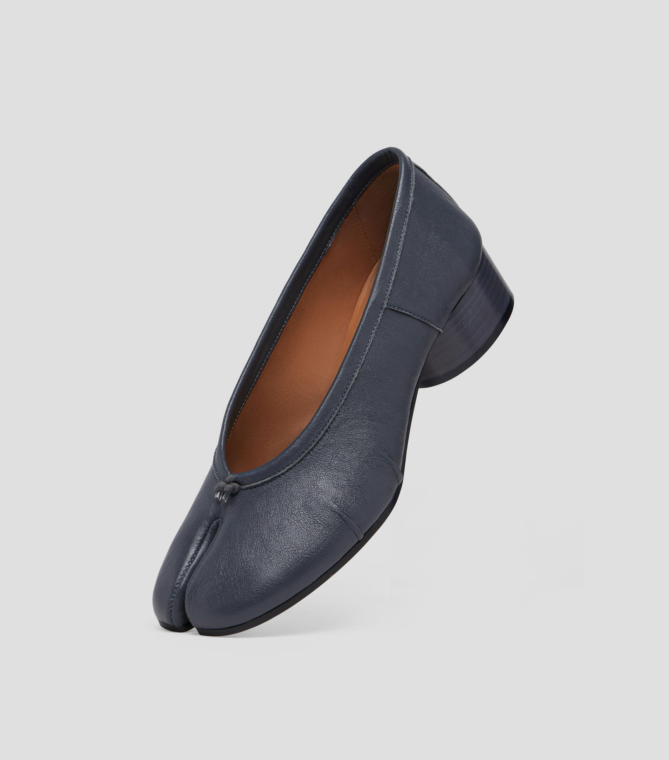 Flats Tabi New H30 en piel con tacón bajo ancho Mujer