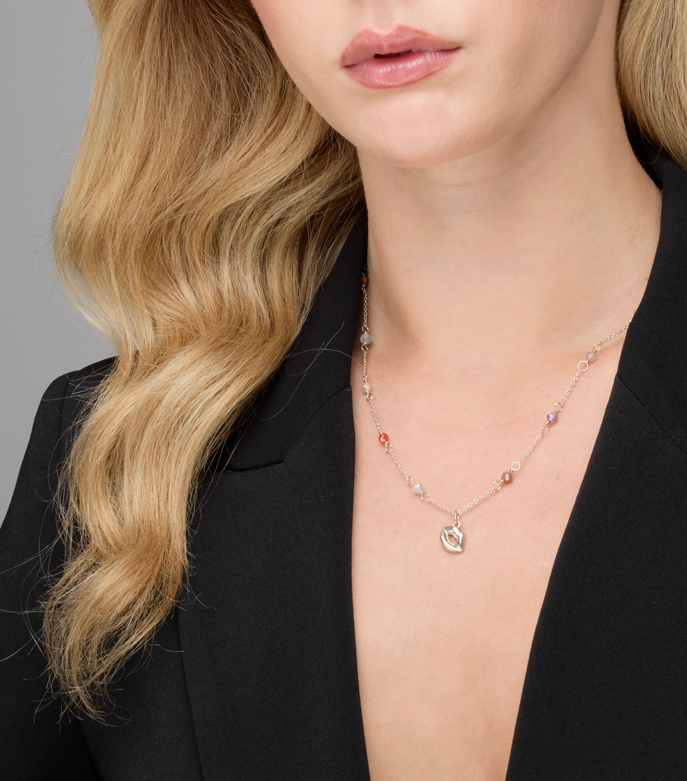 Dije de labios con collar en plata .925 y circonias Mujer