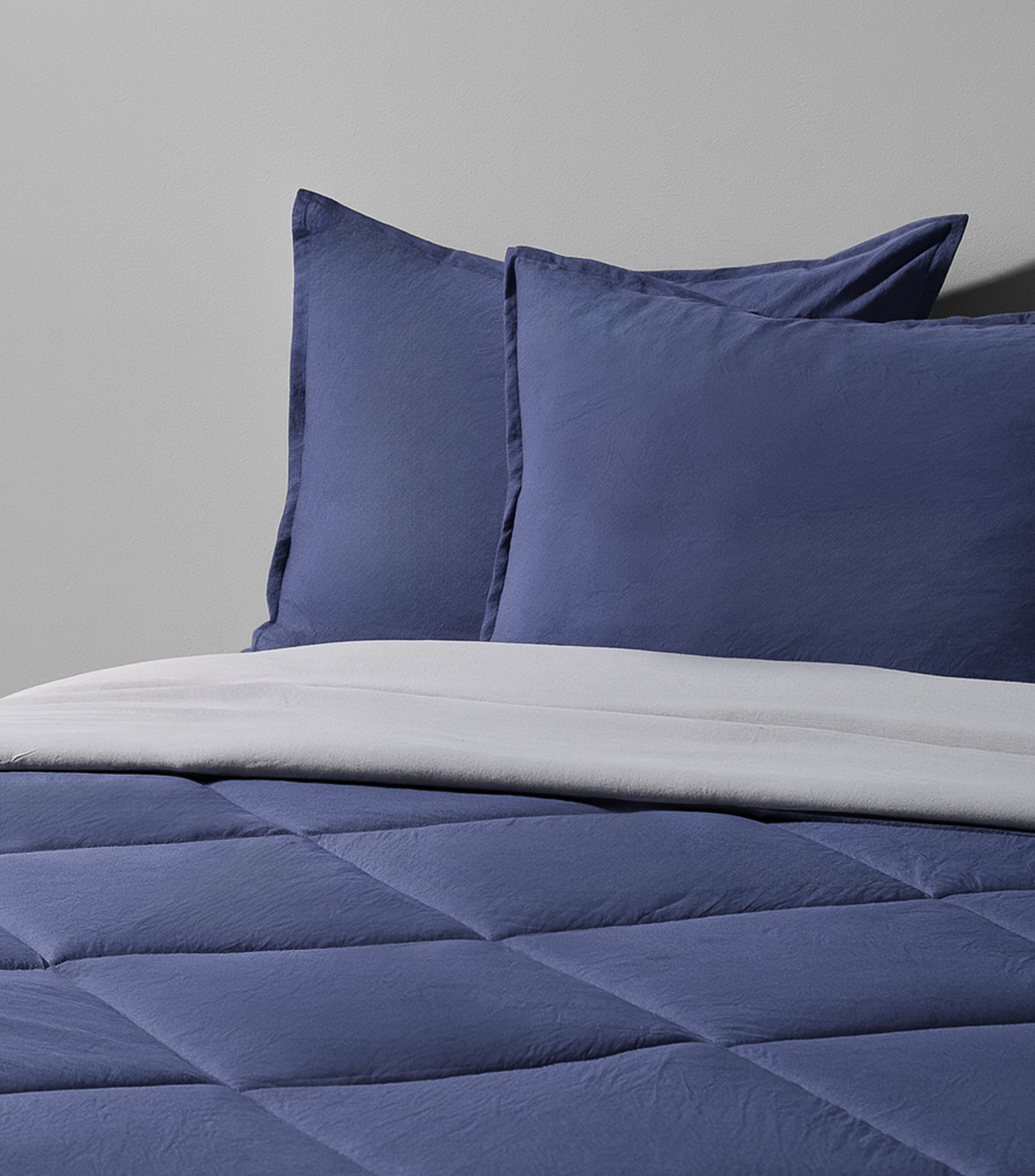 Juego de Edredón ligero Matrimonial/Queen Size azul reversible