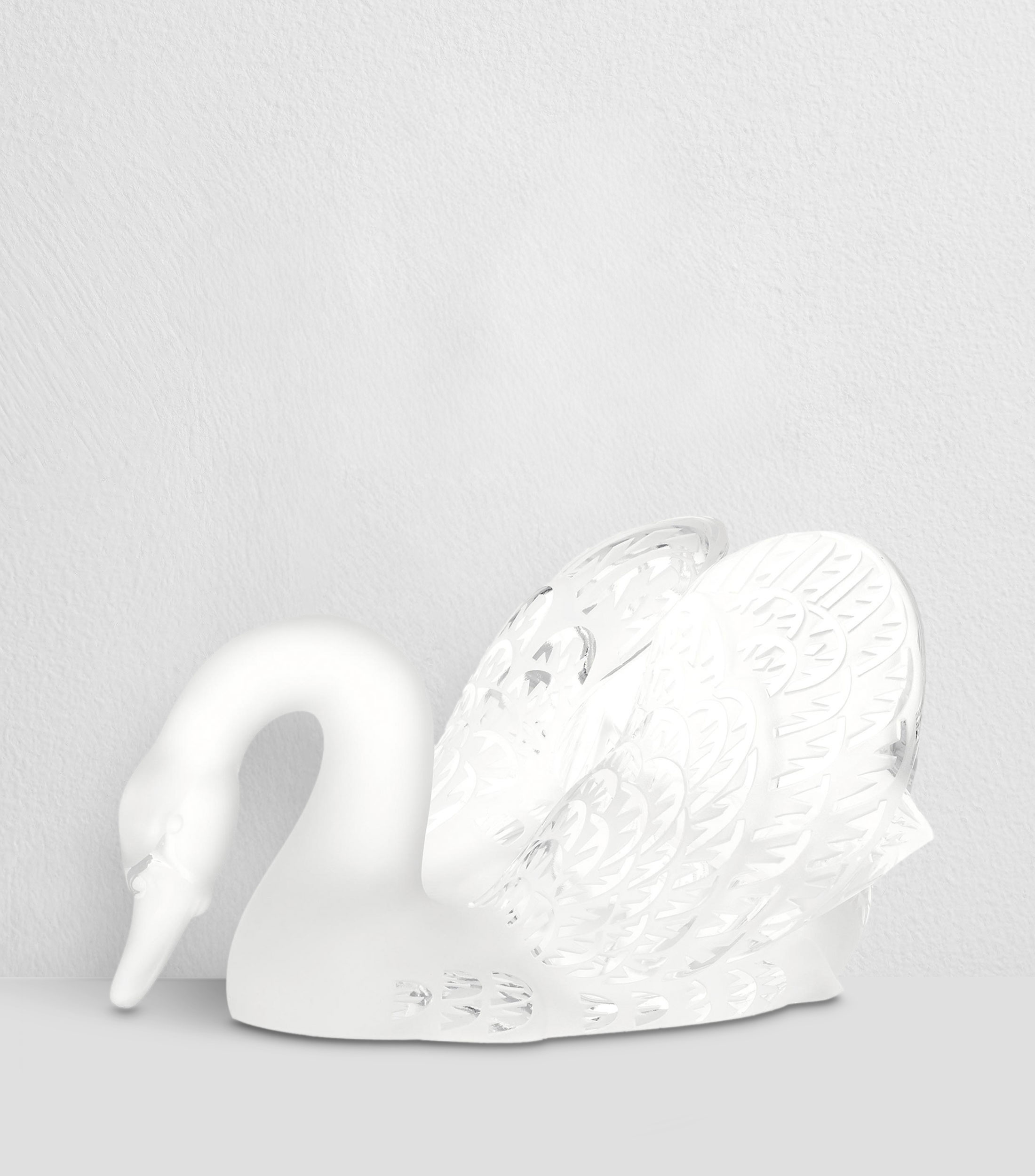 Figura decorativa cisne cabeza abajo en cristal