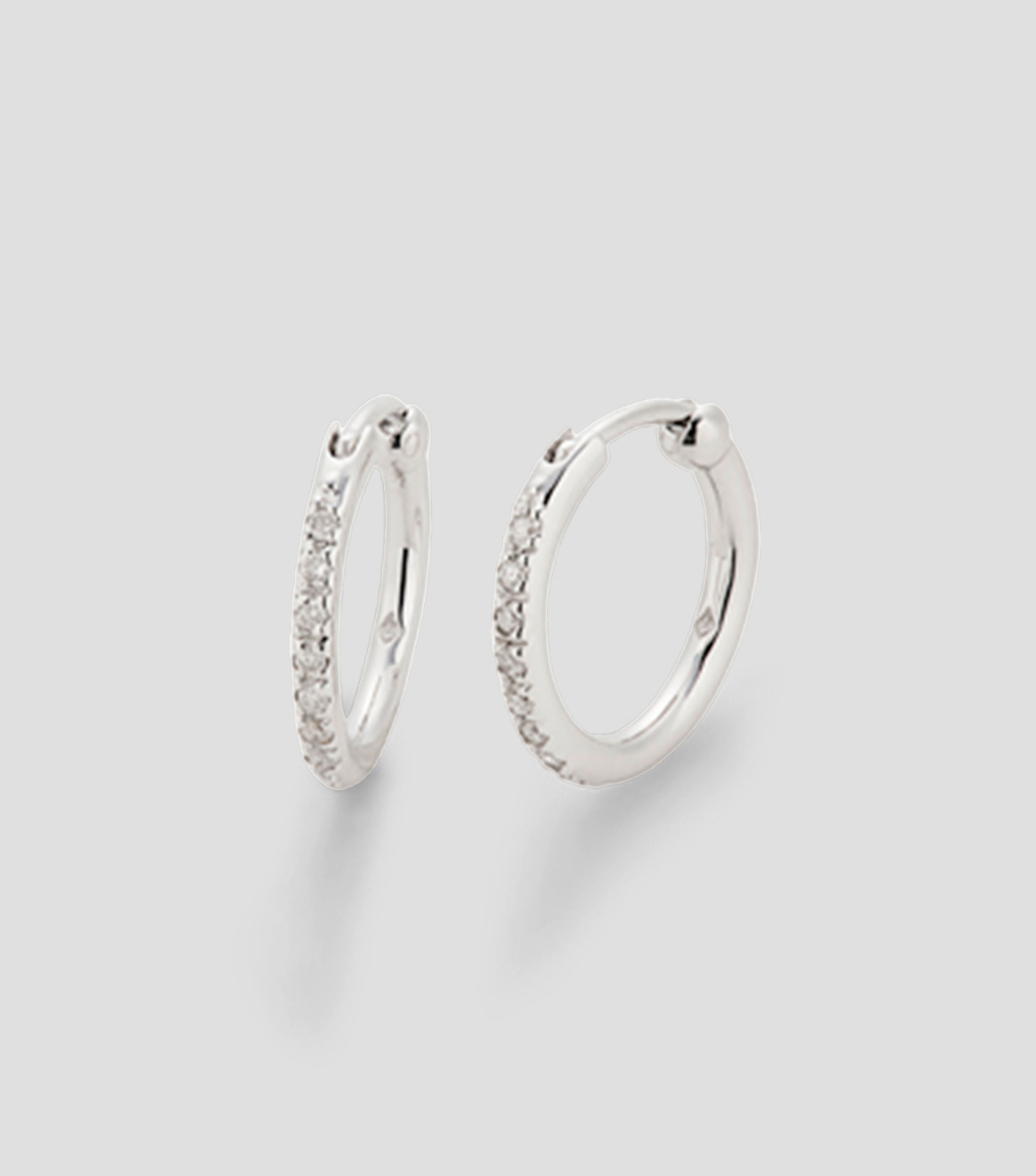 Arete en oro blanco 18 Kilates Mujer