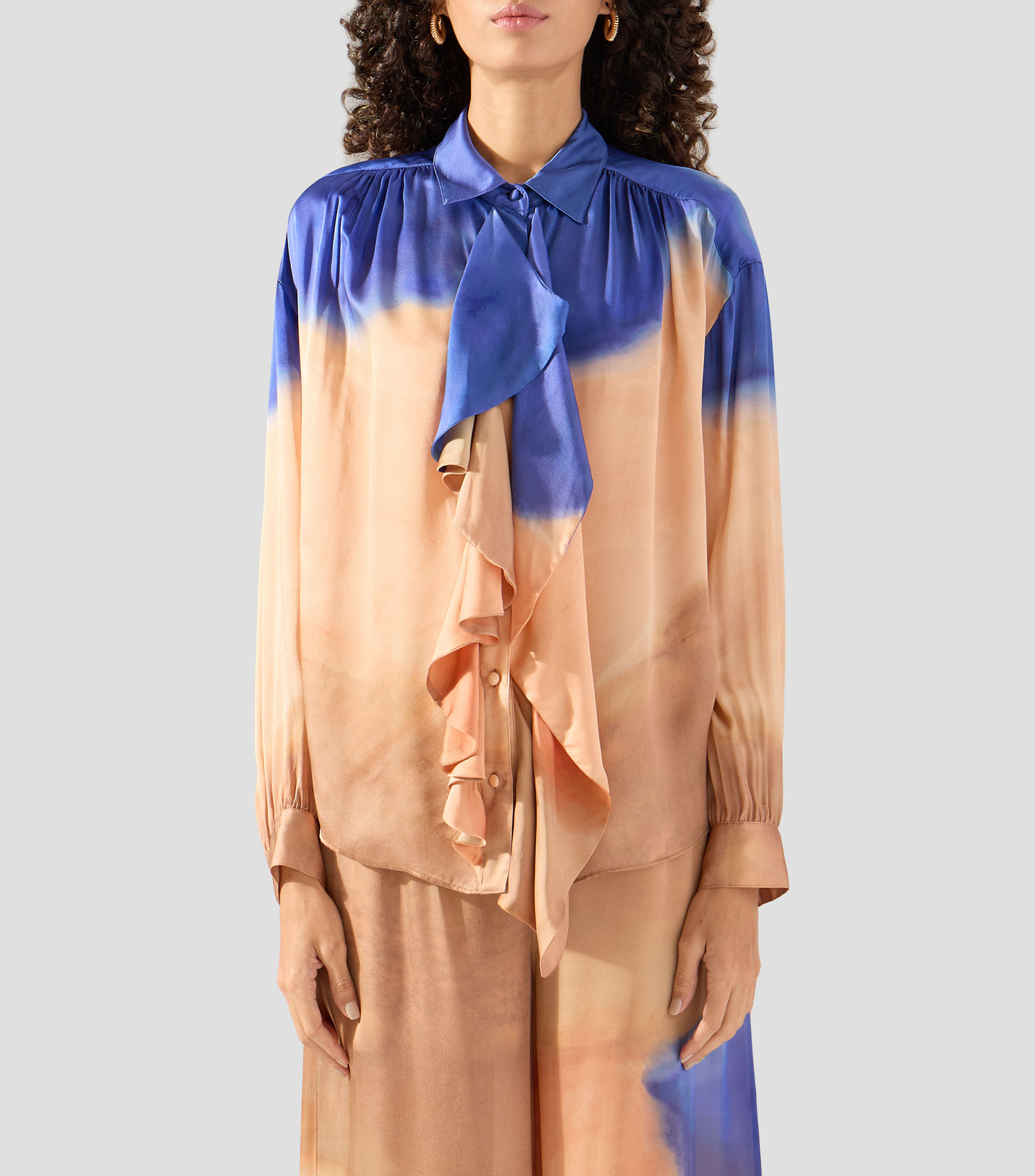 Blusa estampada con manga larga Mujer