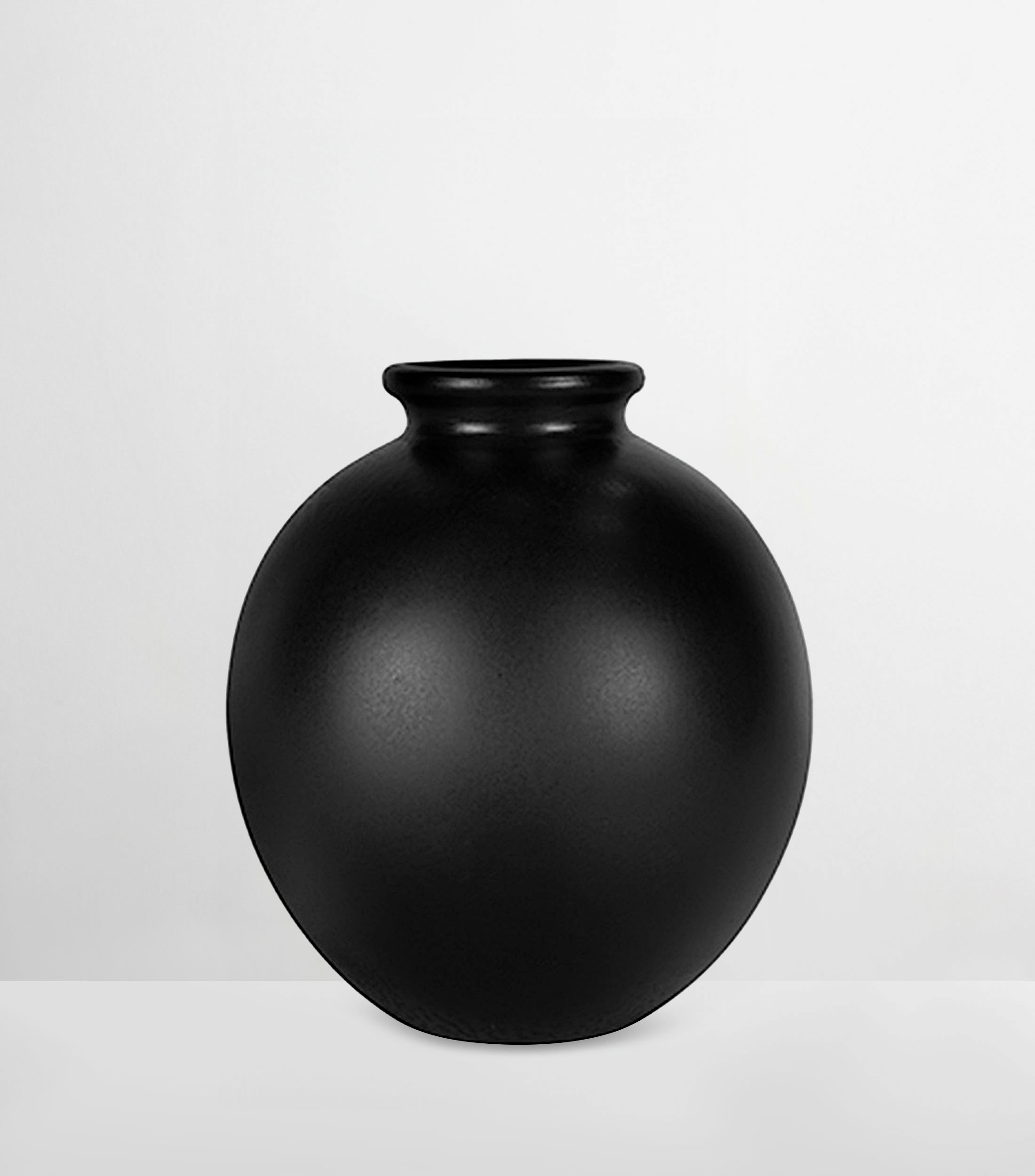 Florero Esfera chico arcilla negro