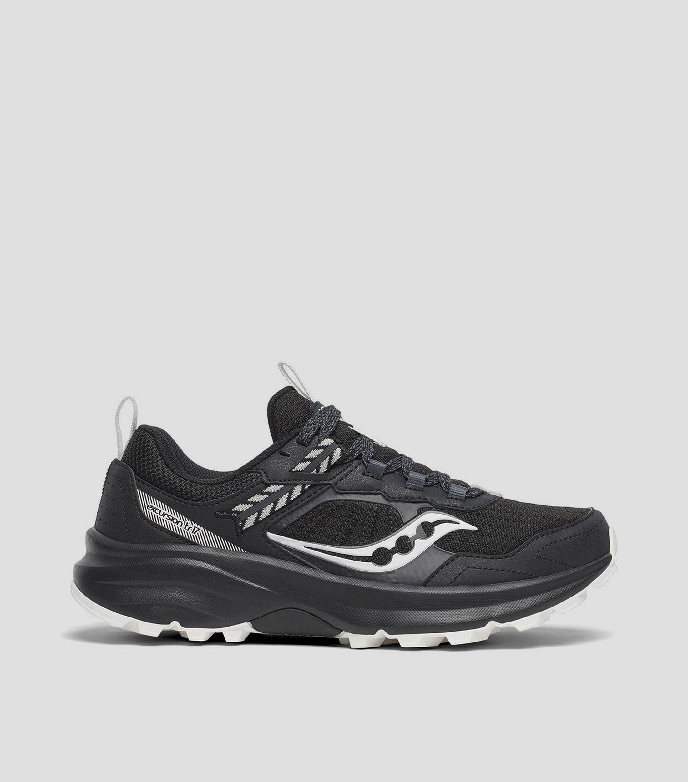 Tenis Excursion TR17 Mujer