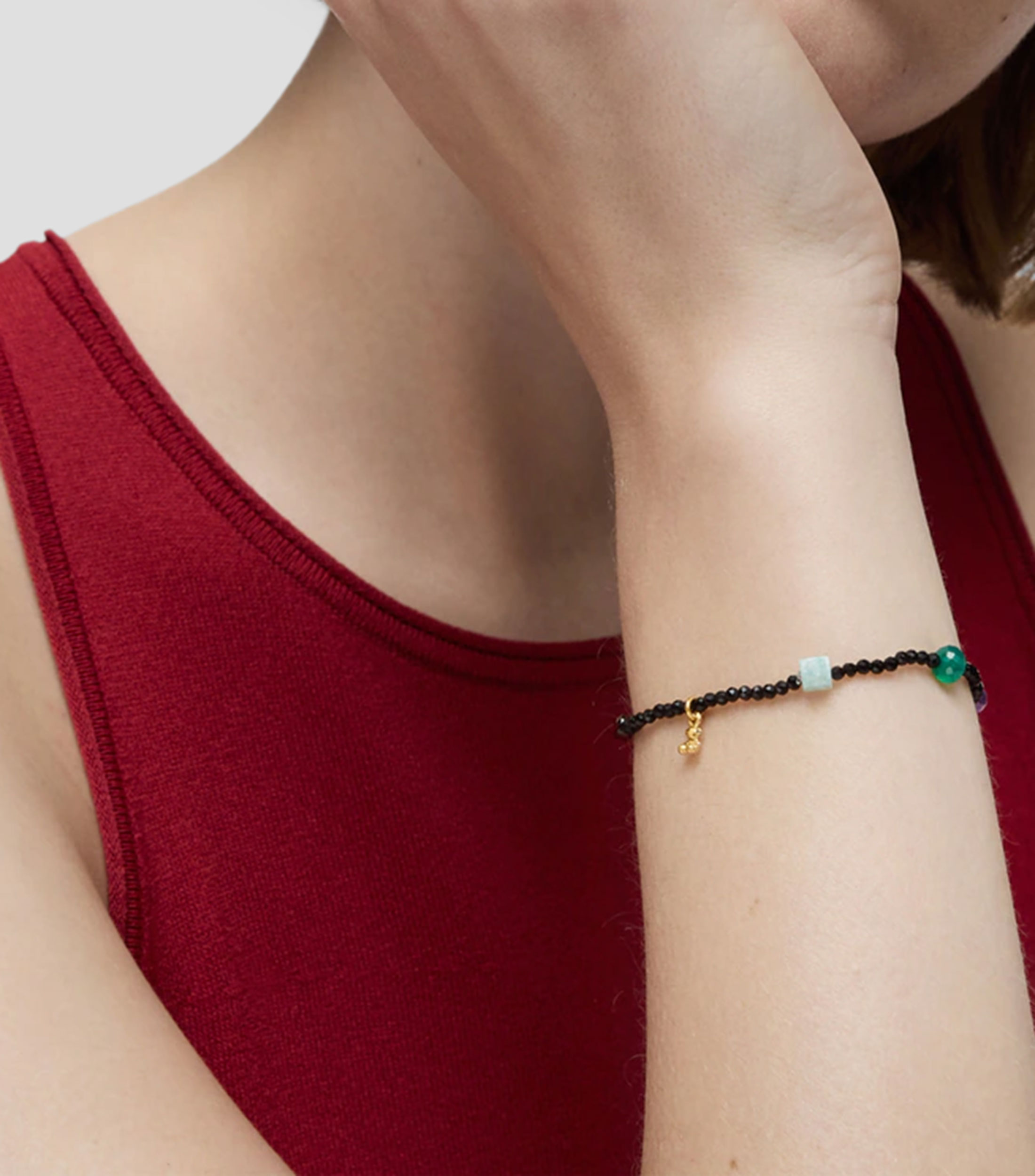 Pulsera elástica con dijes Mujer