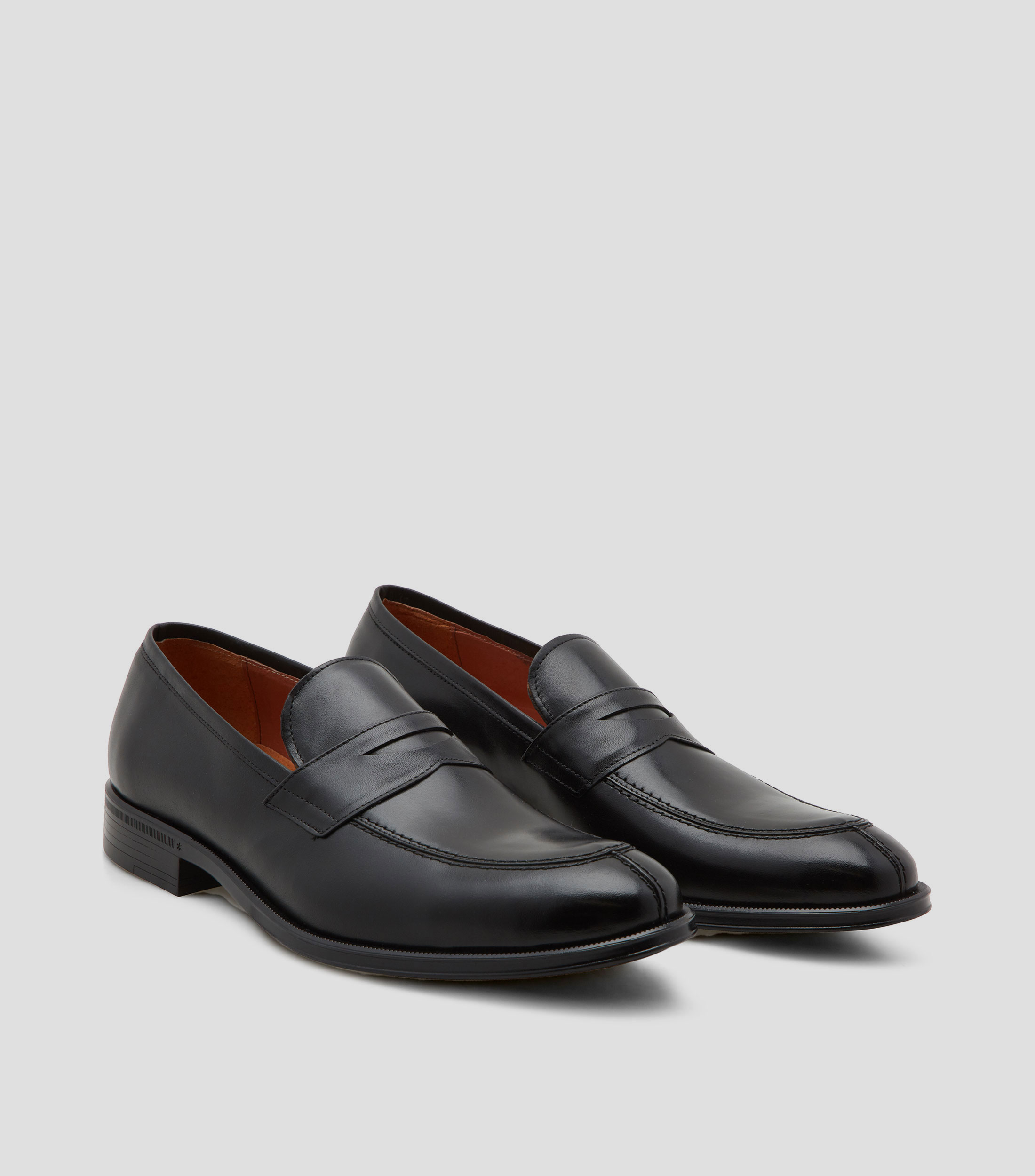 Mocasines Antifaz en piel con banda Hombre
