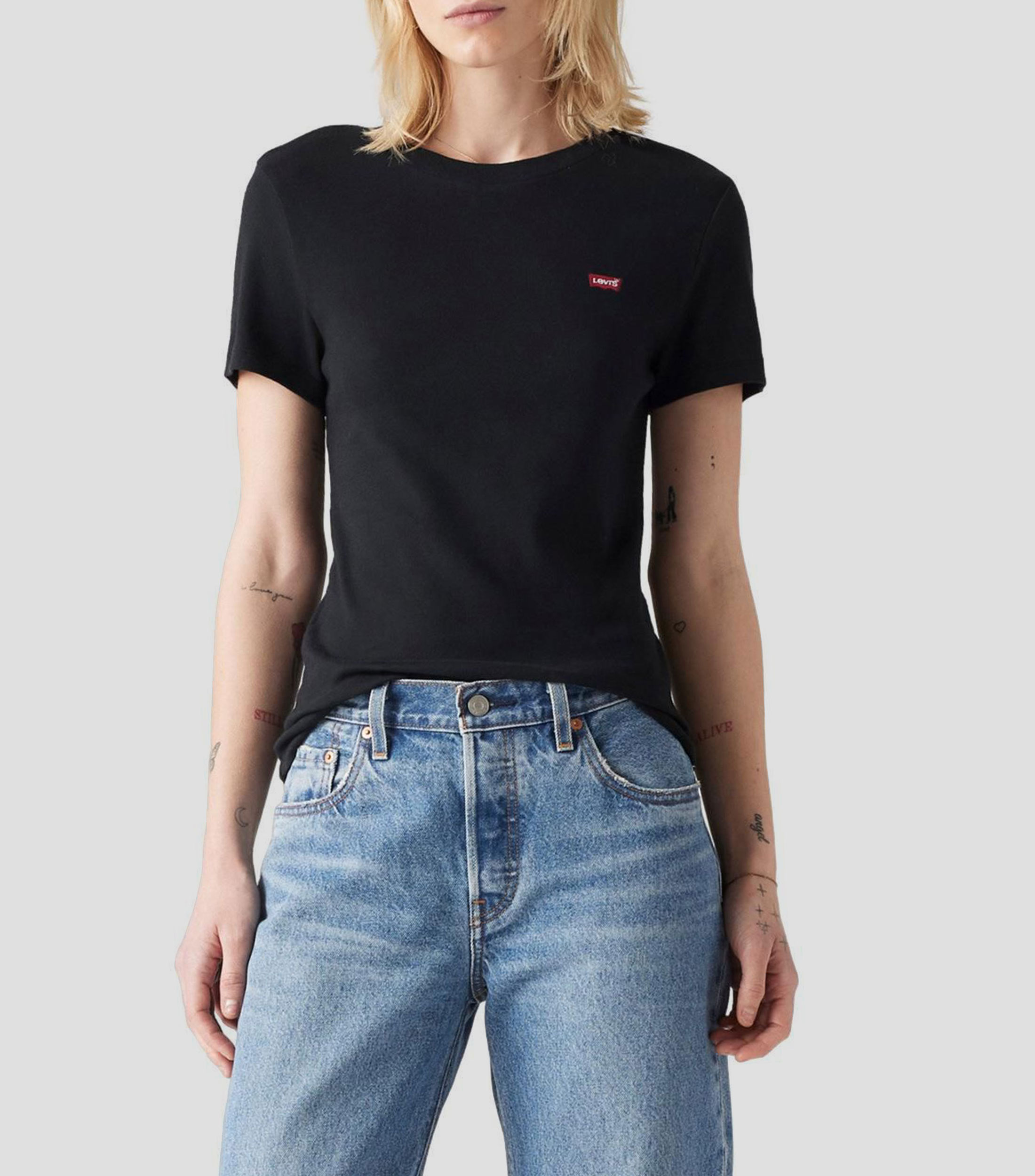 Playera de cuello redondo y manga corta Mujer