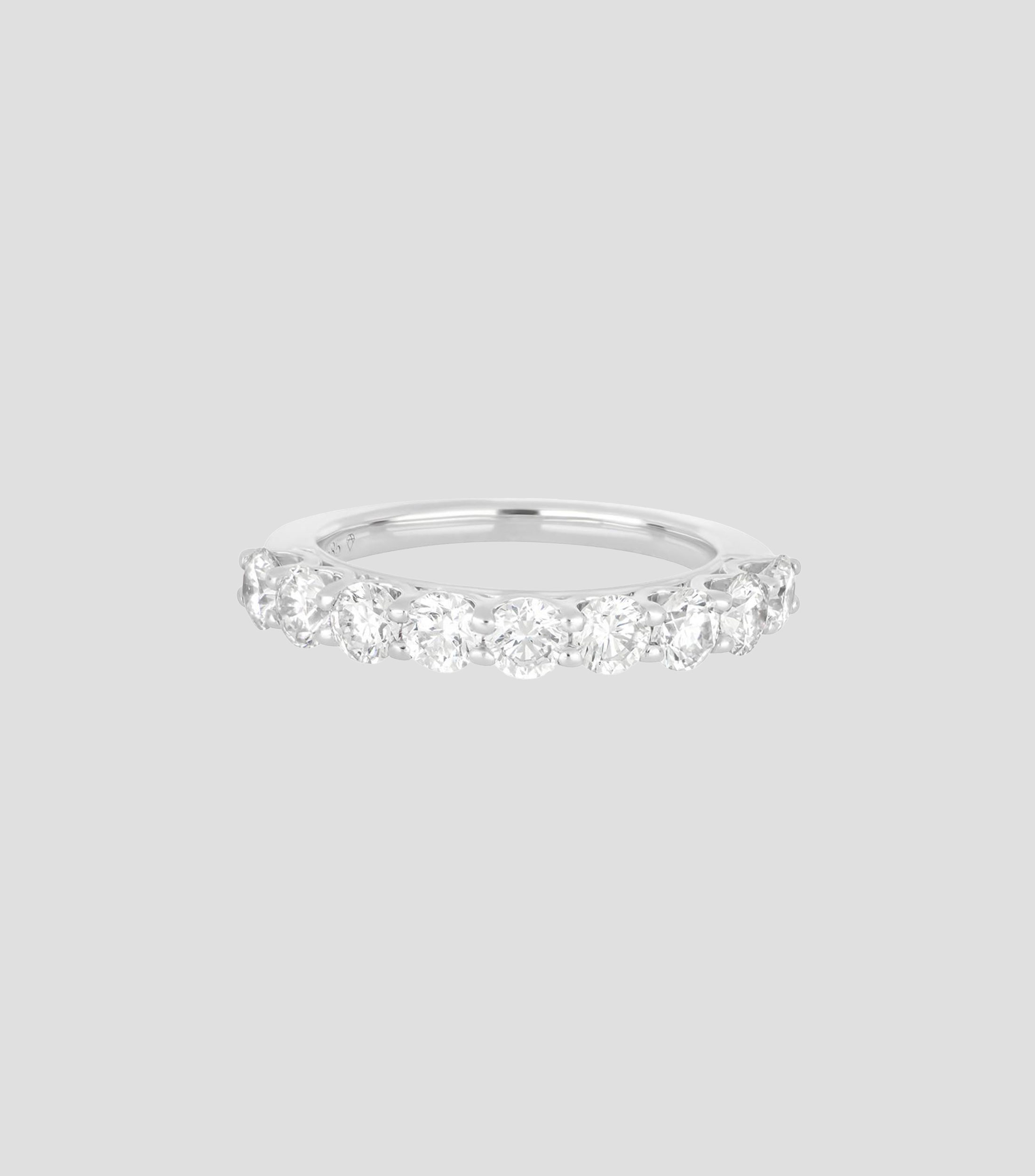 Anillo en Oro blanco de 14 Kilates con Diamantes Naturales Mujer