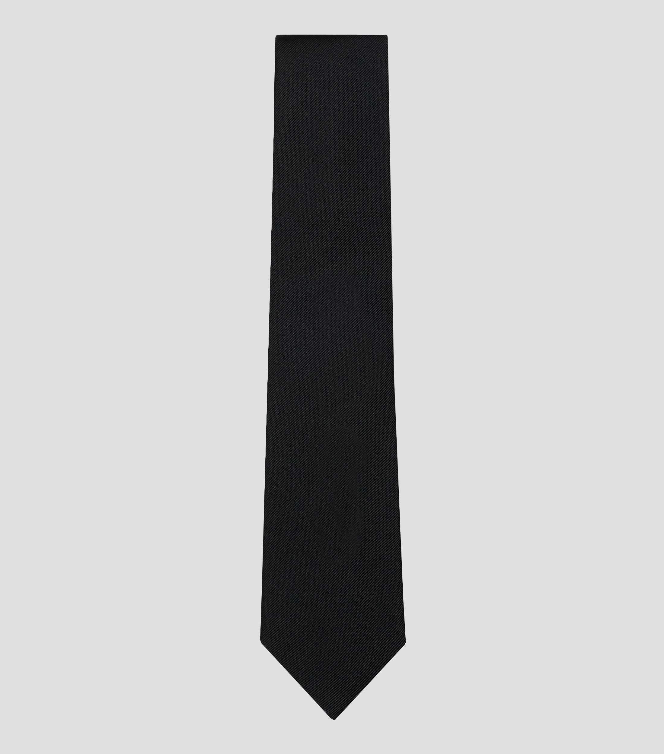 Corbata ancha de seda lisa