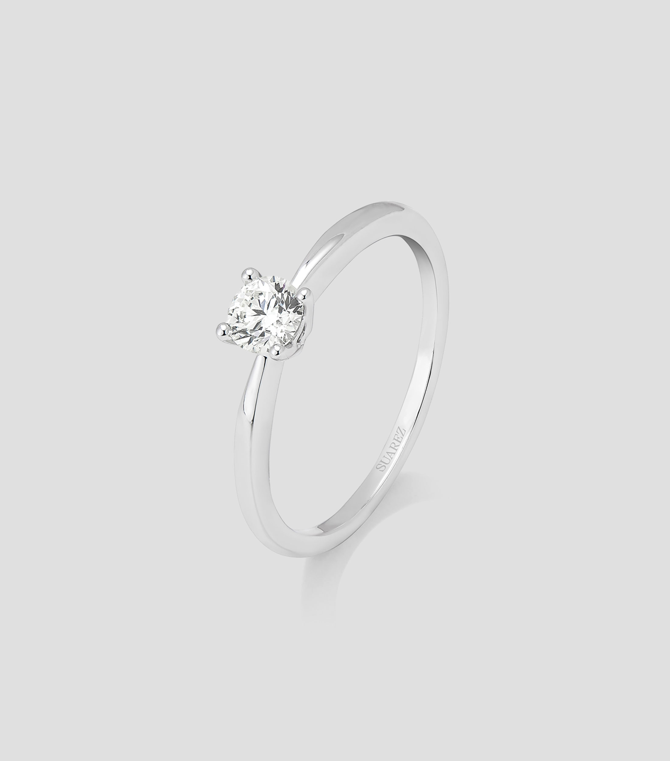 Anillo solitario en oro blanco de 18 kilates con diamante Mujer