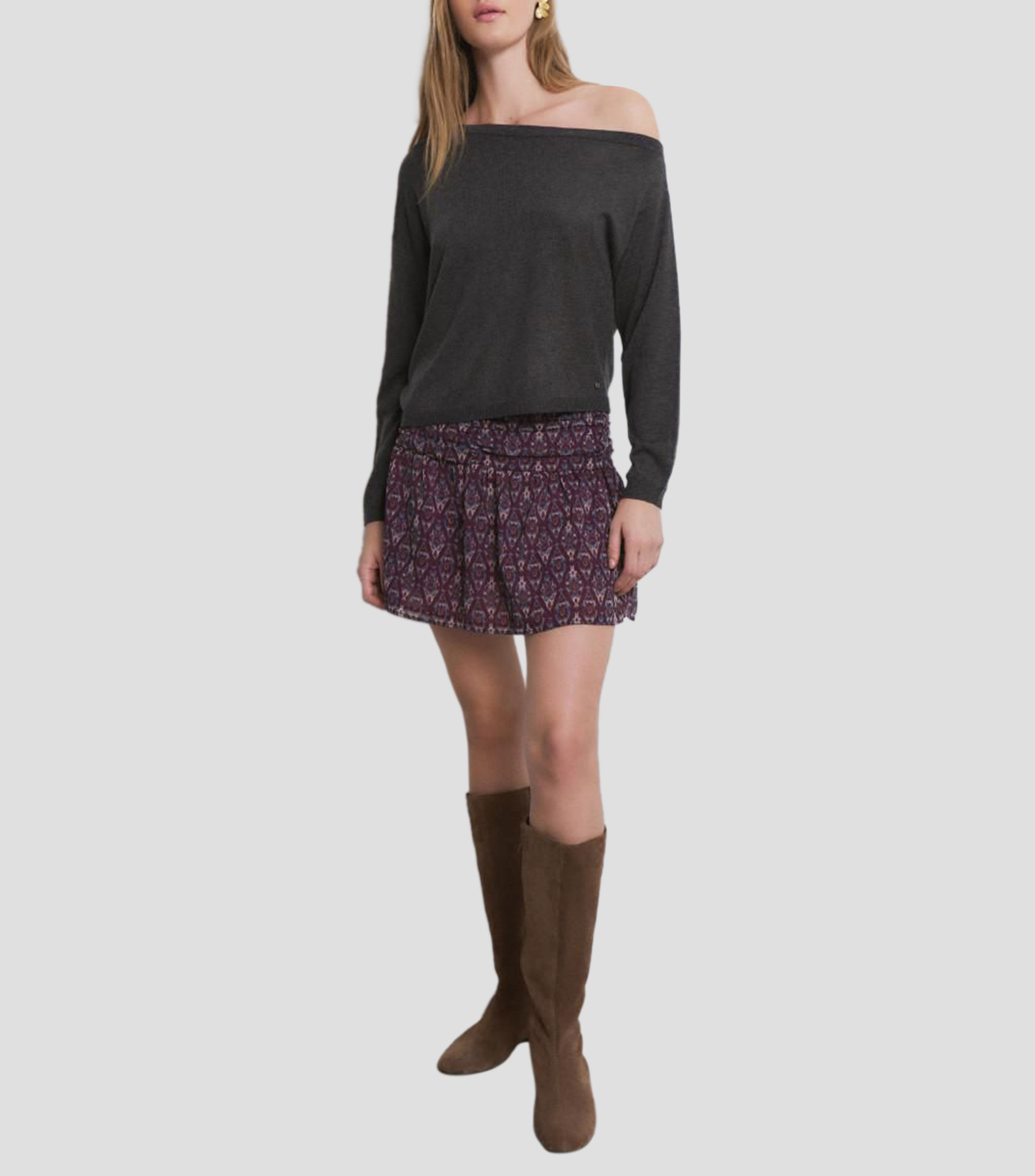 Suéter cuello asimétrico Mujer