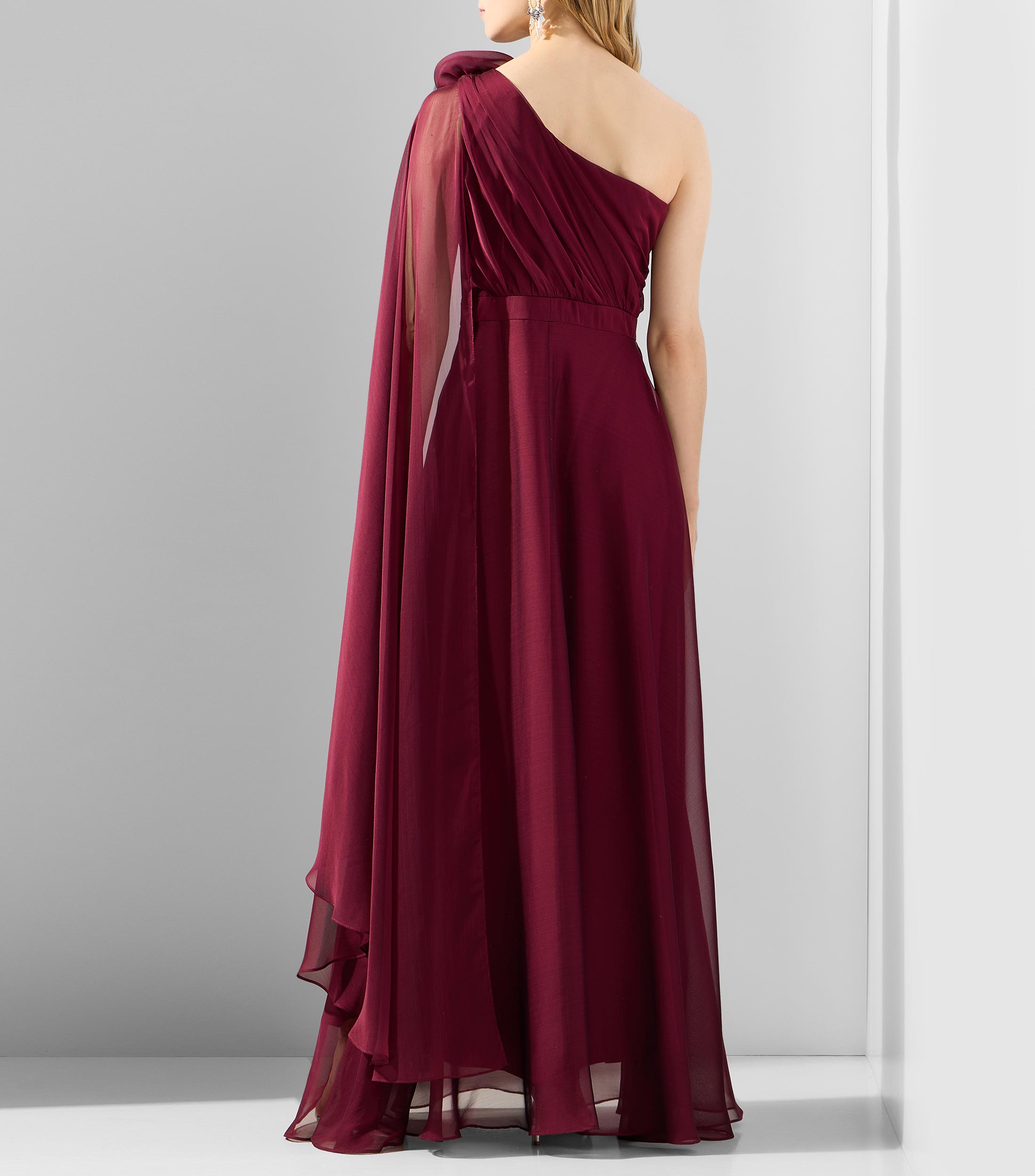 Vestido de fiesta largo liso Mujer