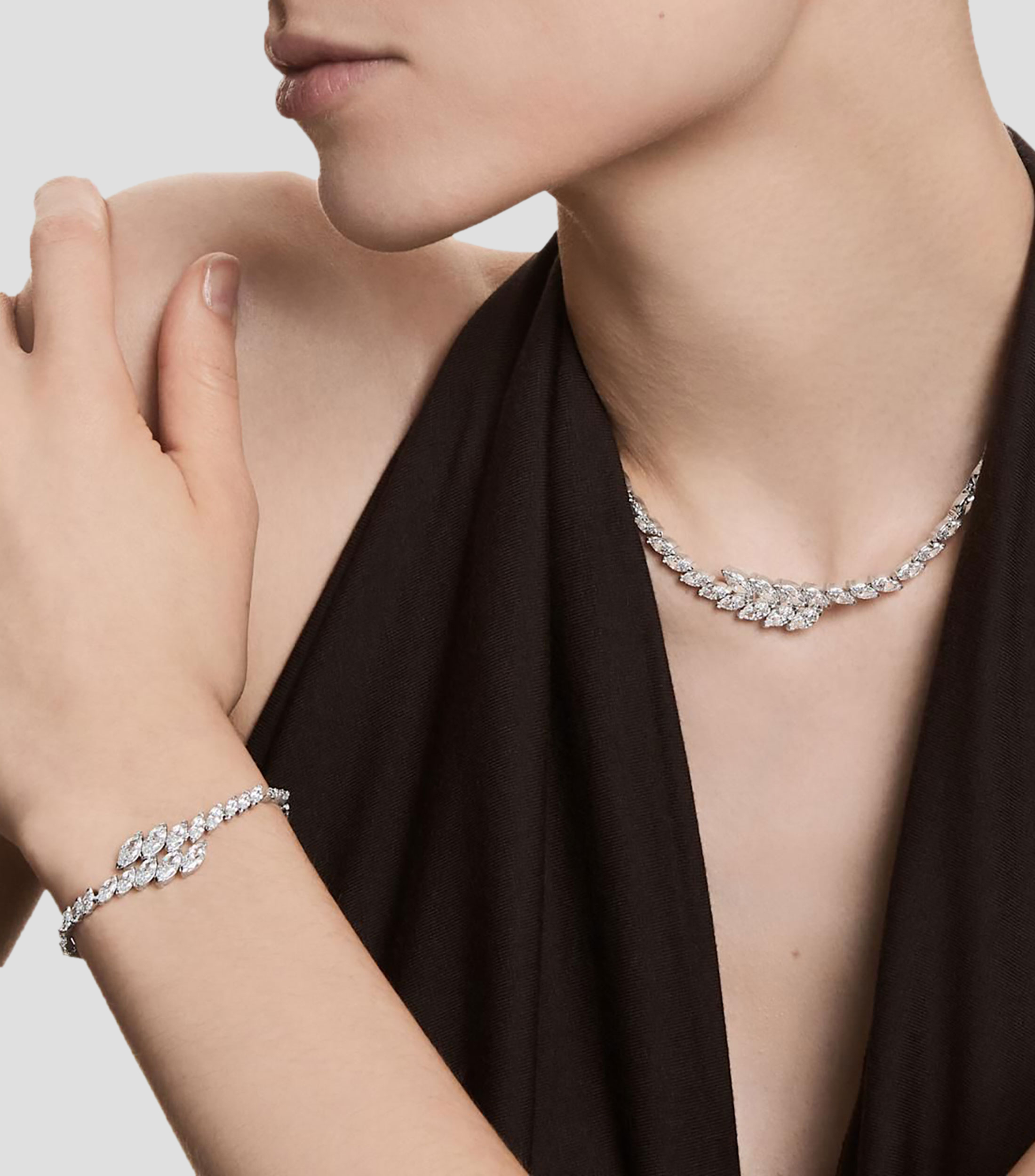set collar, pulsera y aretes Mesmera Mujer