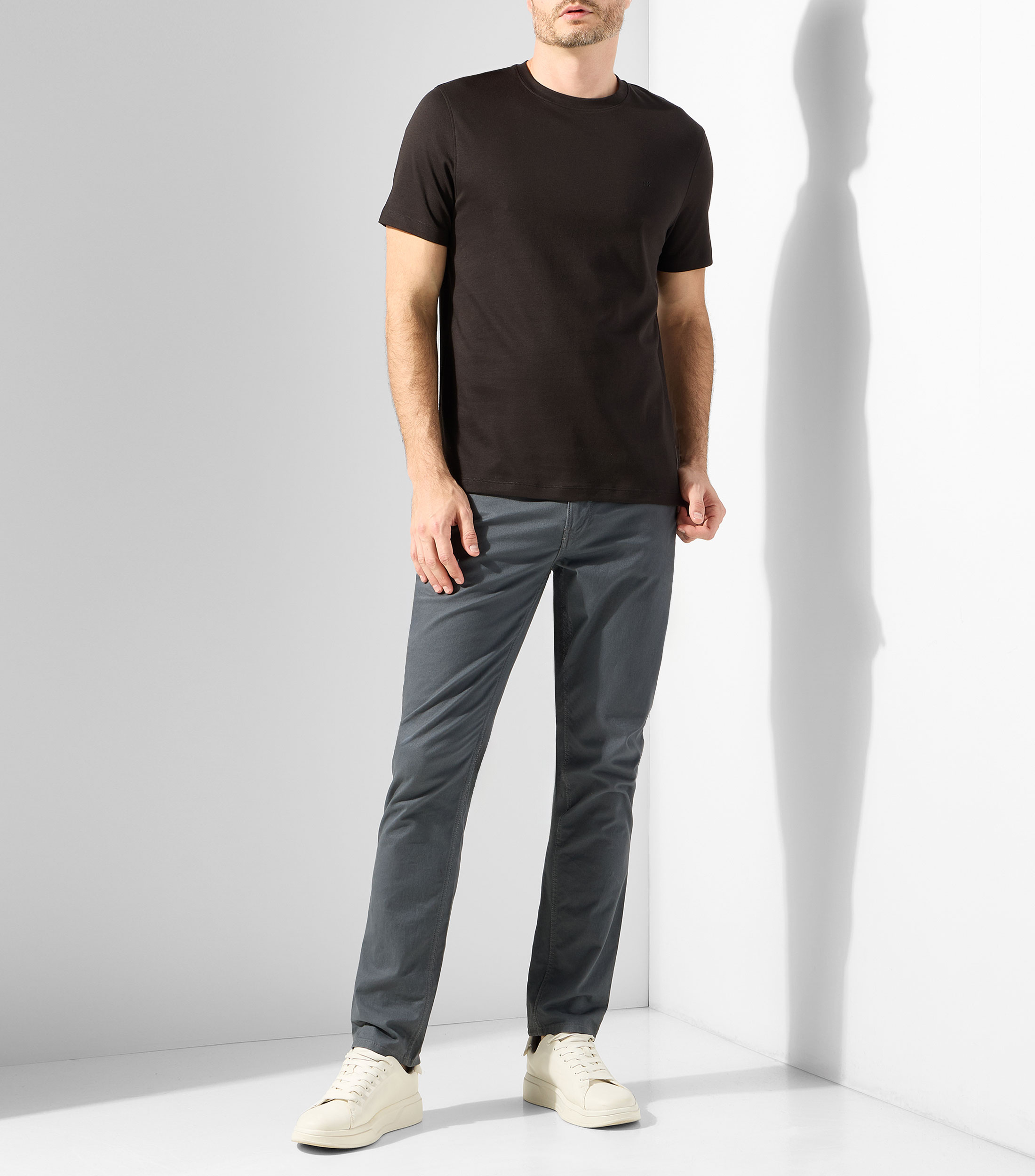 Playera cuello redondo manga corta lisa Hombre