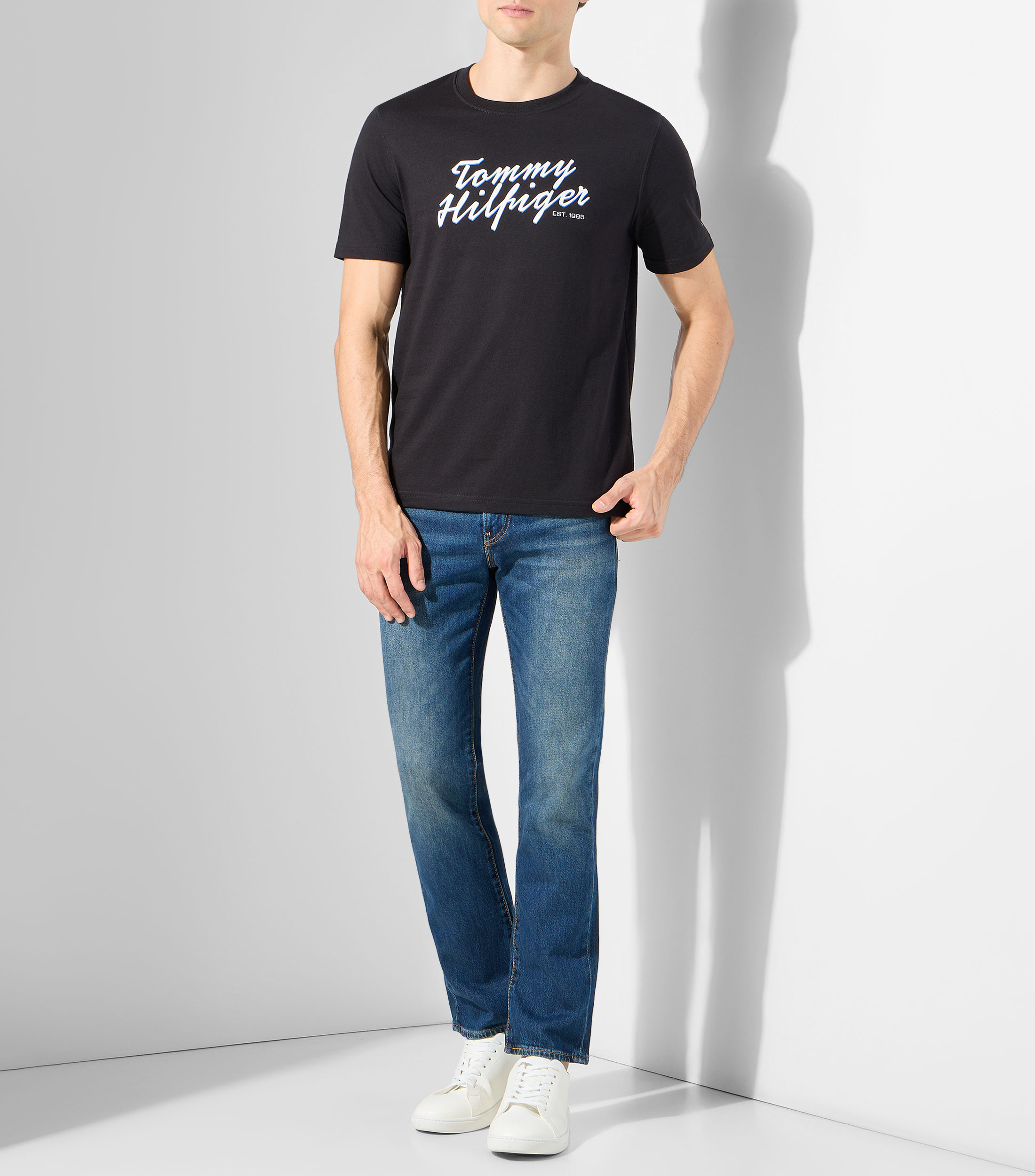 Playera cuello redondo manga corta estampada Hombre