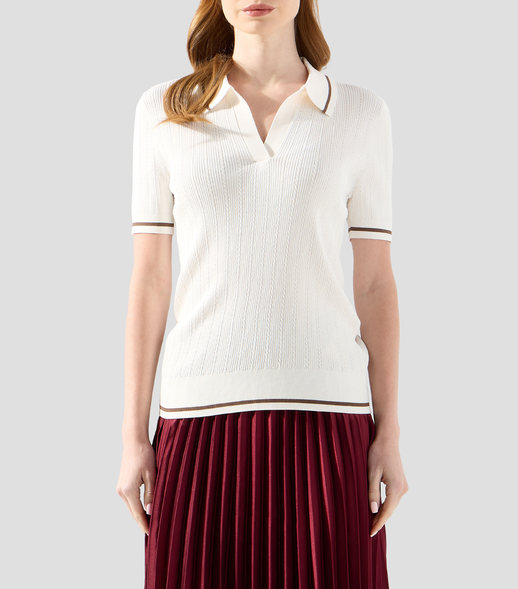 Playera tipo polo de manga corta de diseño sólido Mujer