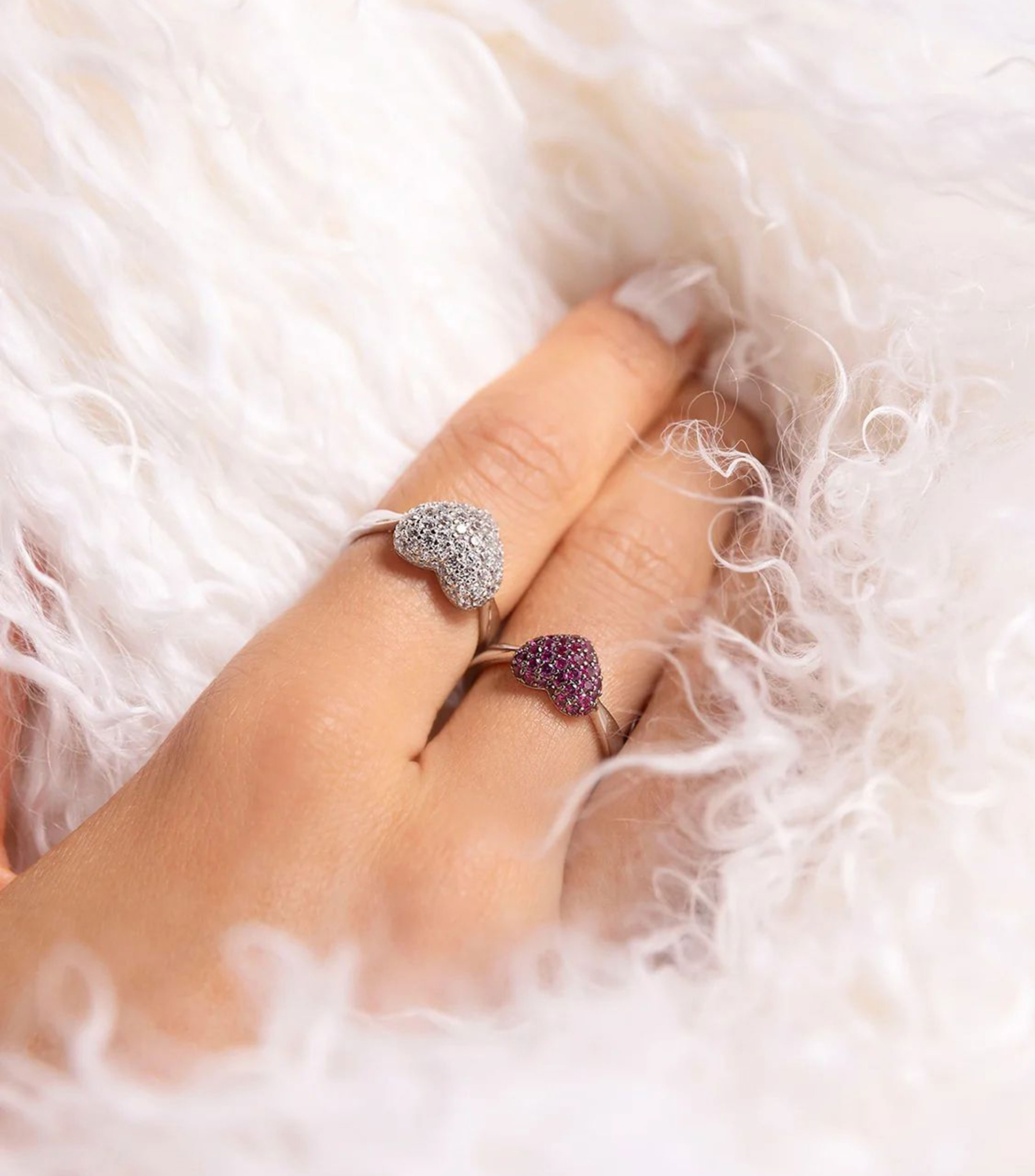 Anillo en plata .925 con incrustación de zirconia Mujer