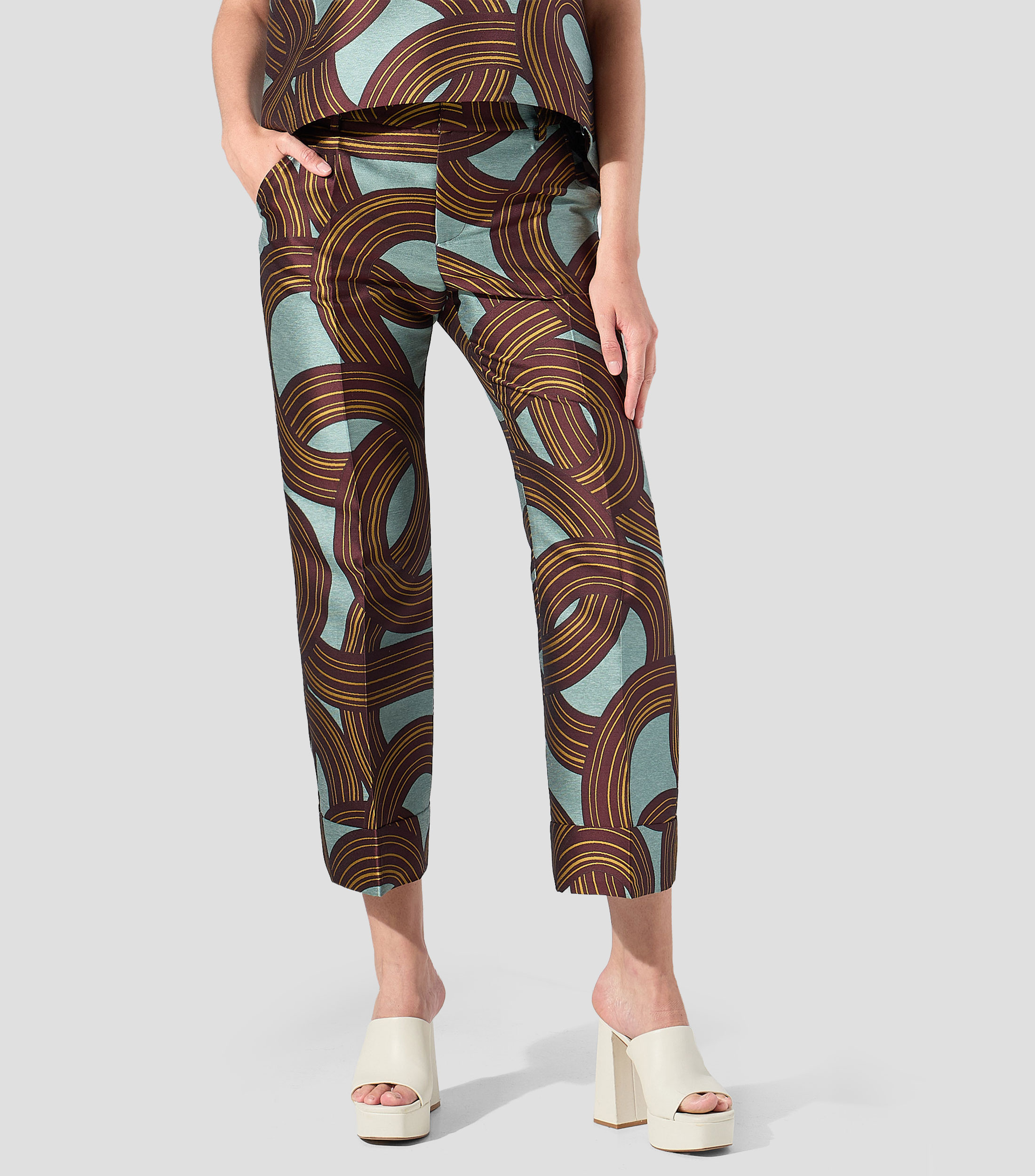 Pantalón casual Mujer