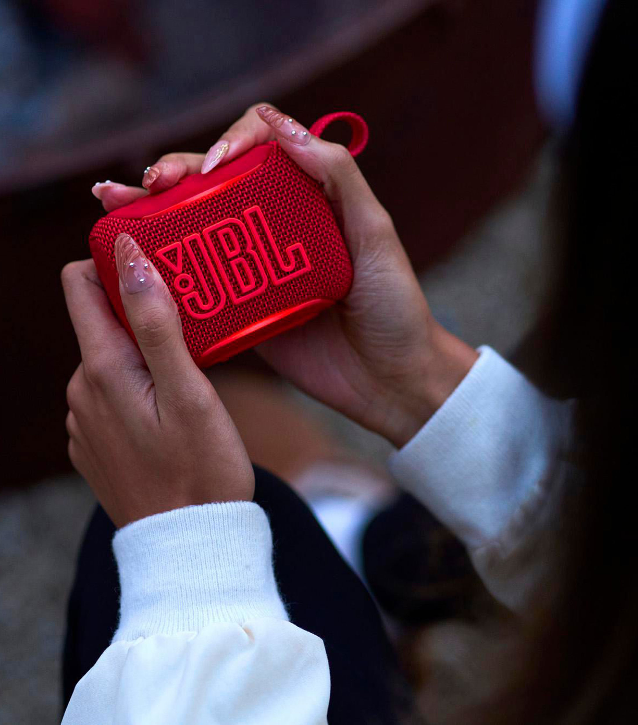 Bocina Portátil Inalámbrica Bluetooth Go 5 Roja