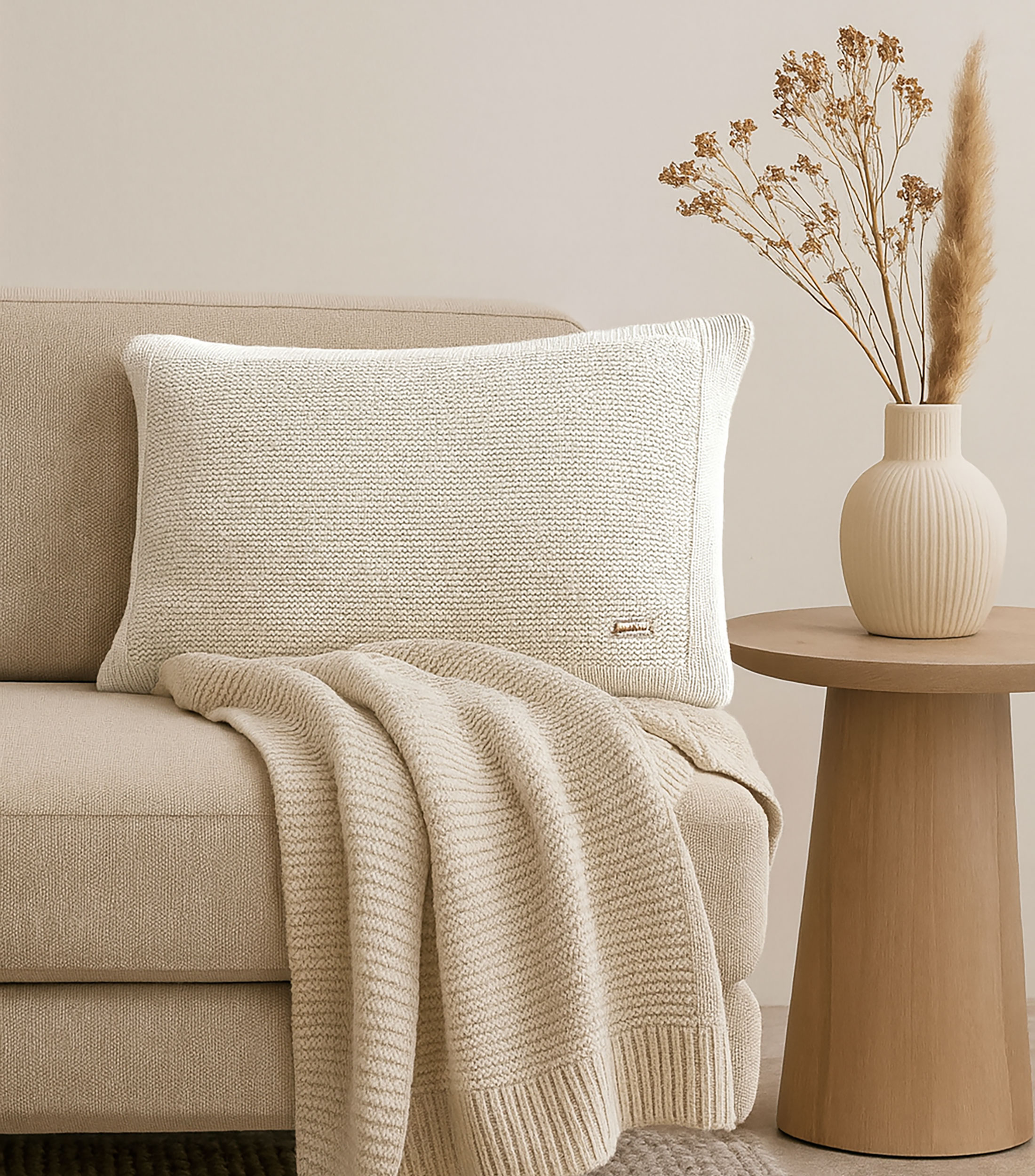 Cojín decorativo riñonera Pale Whisper