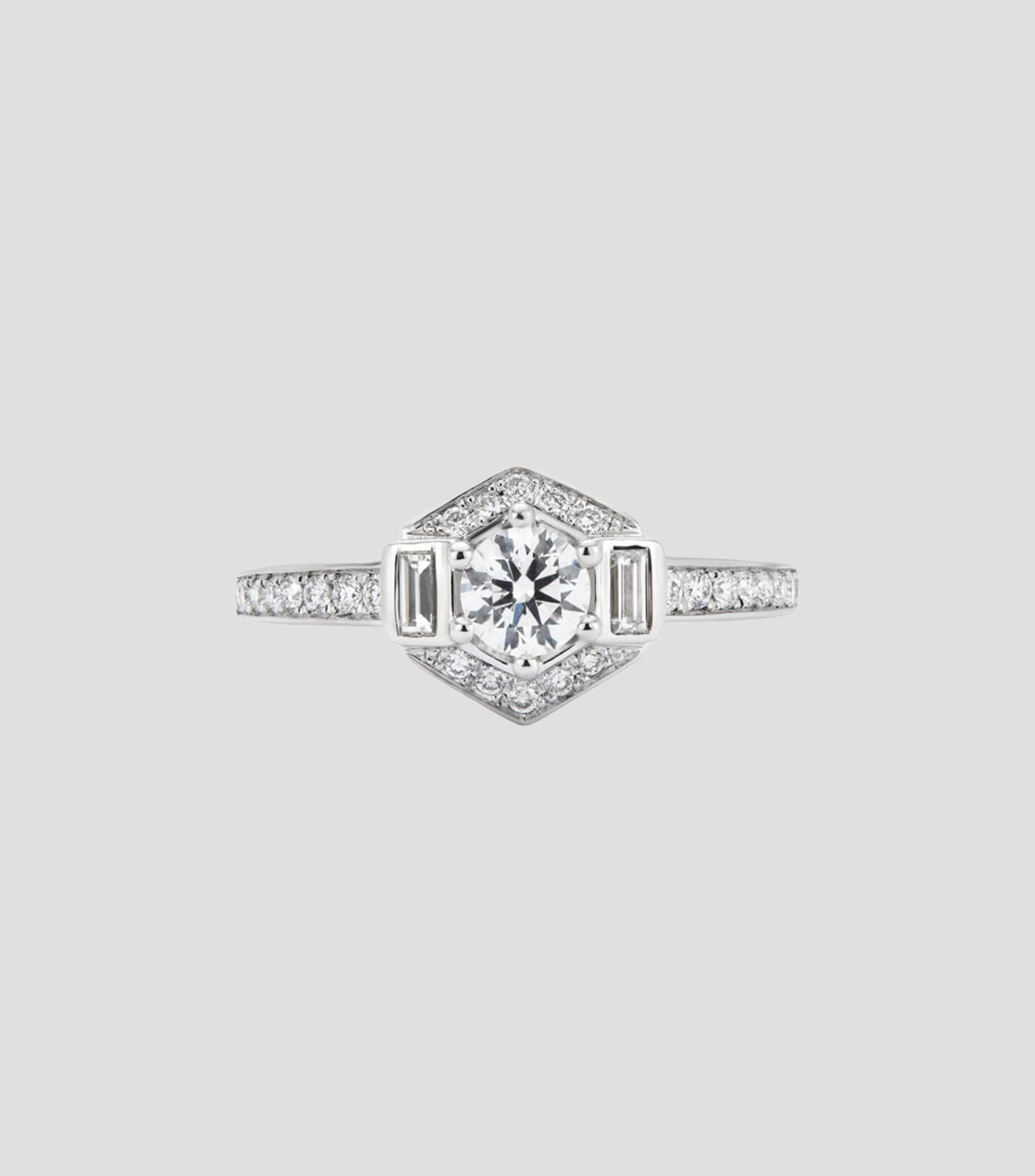 Anillo en Oro blanco de 18 Kilates con diamante Mujer