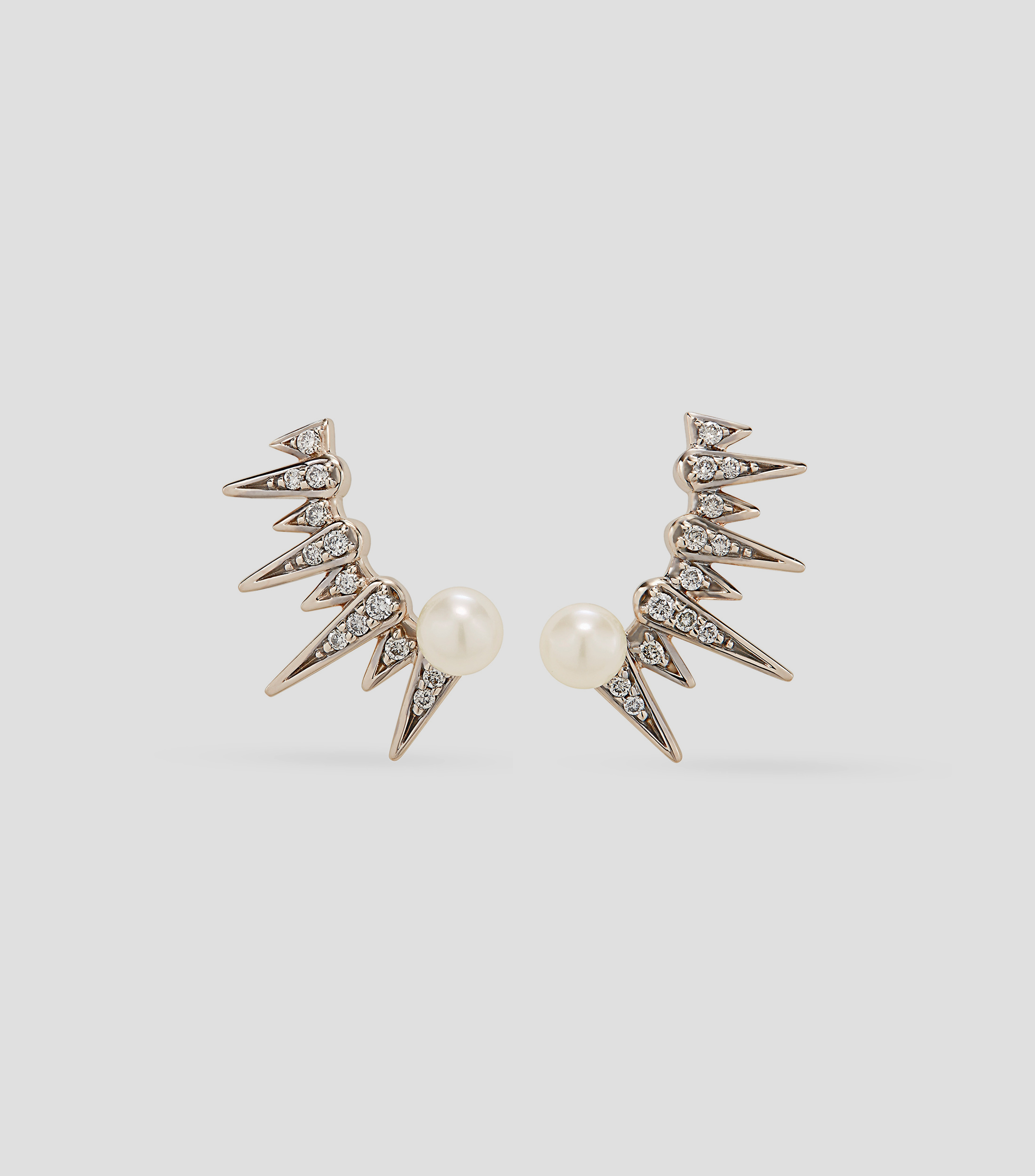 Aretes en oro de 18 kilates con perla y diamantes Pearls of Genesis Mujer
