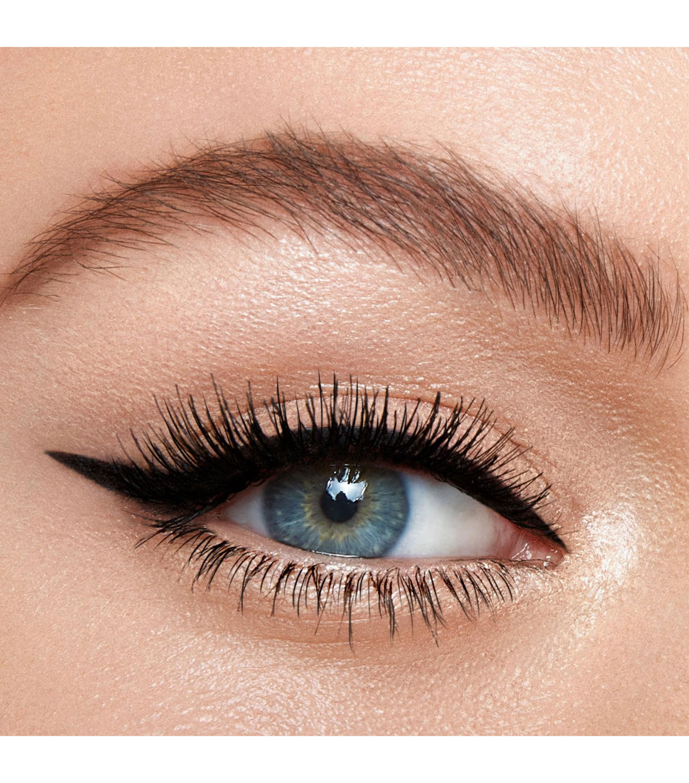Delineador de Ojos en Lápiz Hollywood Exagger-Eyes Liner Duo,1 gr