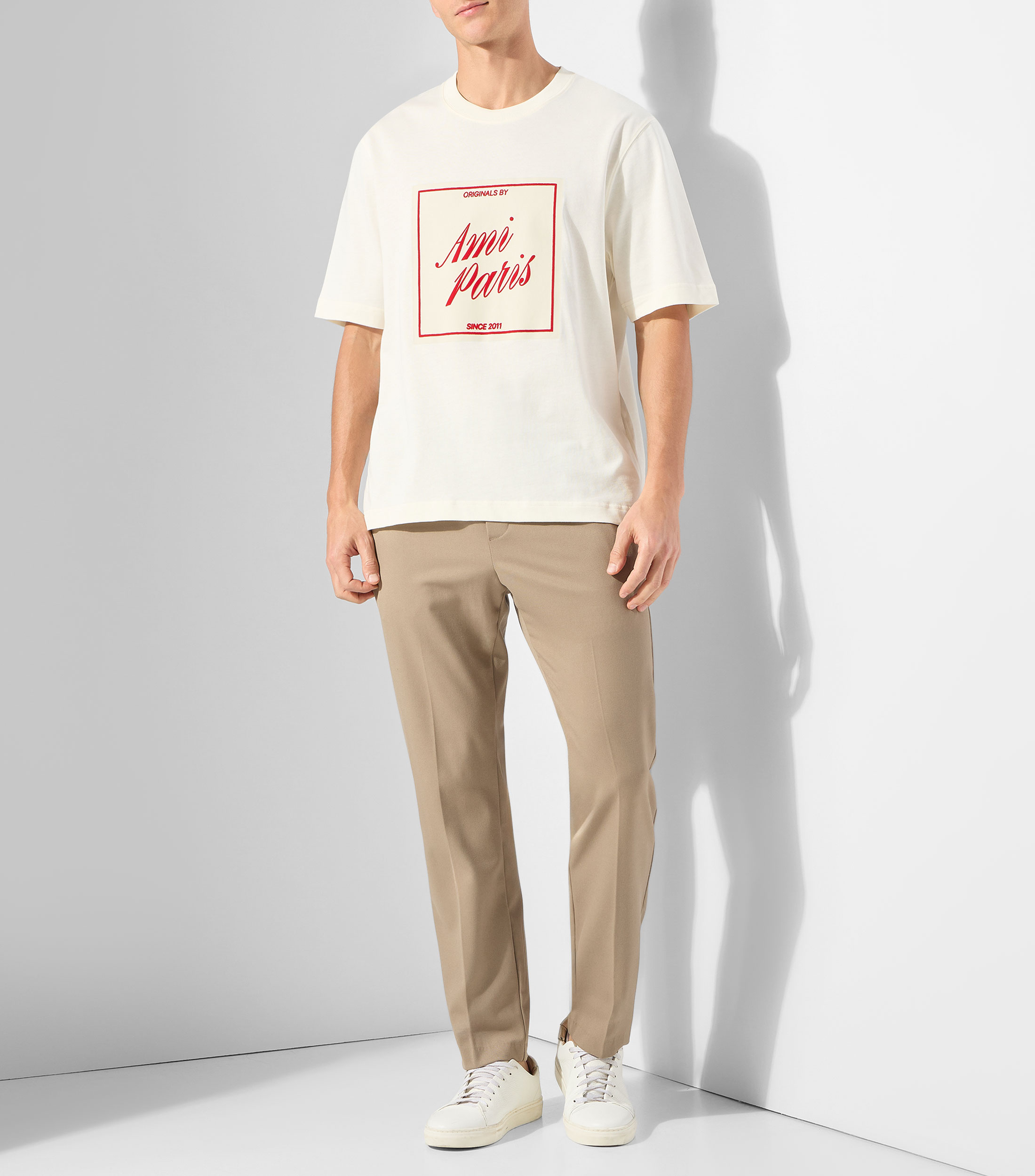 Playera de cuello redondo con manga corta estampada Hombre