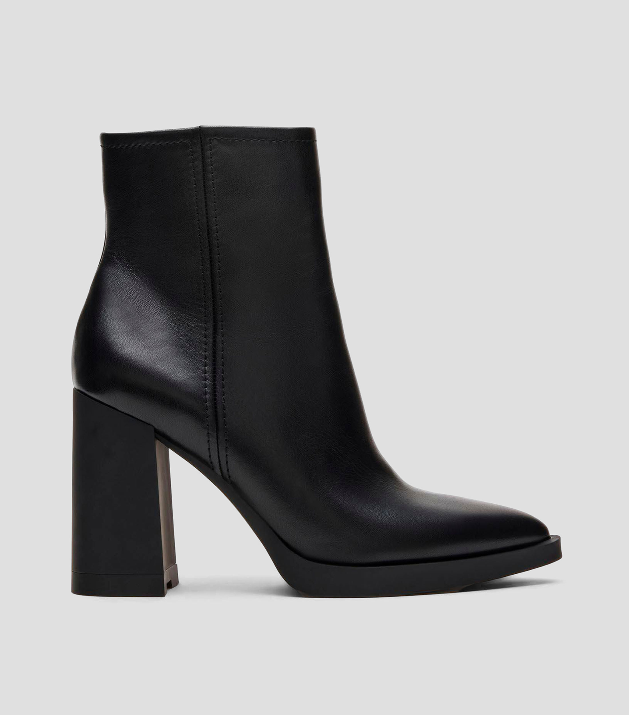 Botines con tacón bajo cuadrado Mujer