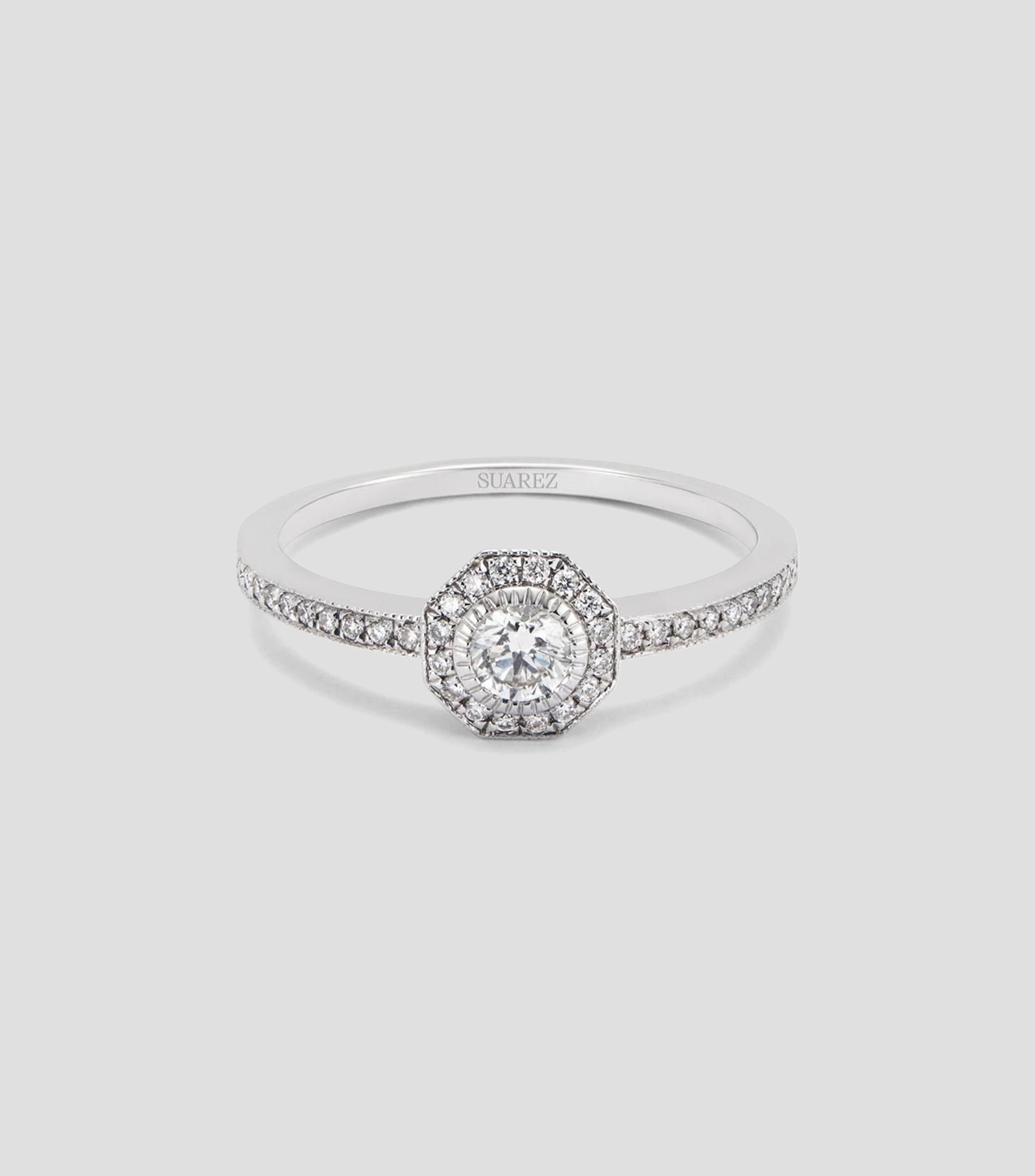 Anillo en Oro blanco de 18 Kilates con diamantes Mujer