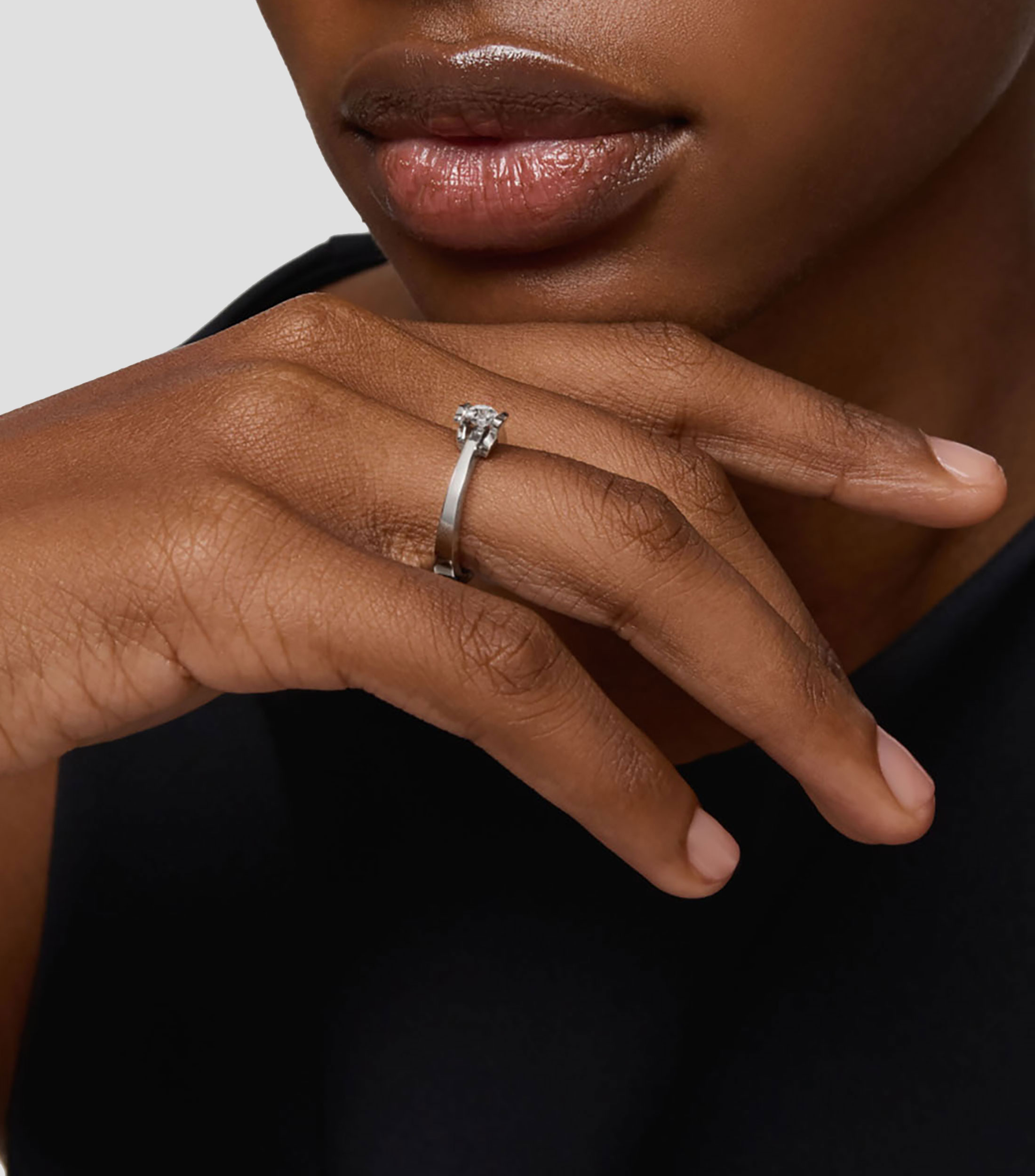 Anillo Solitario con diamante Mujer