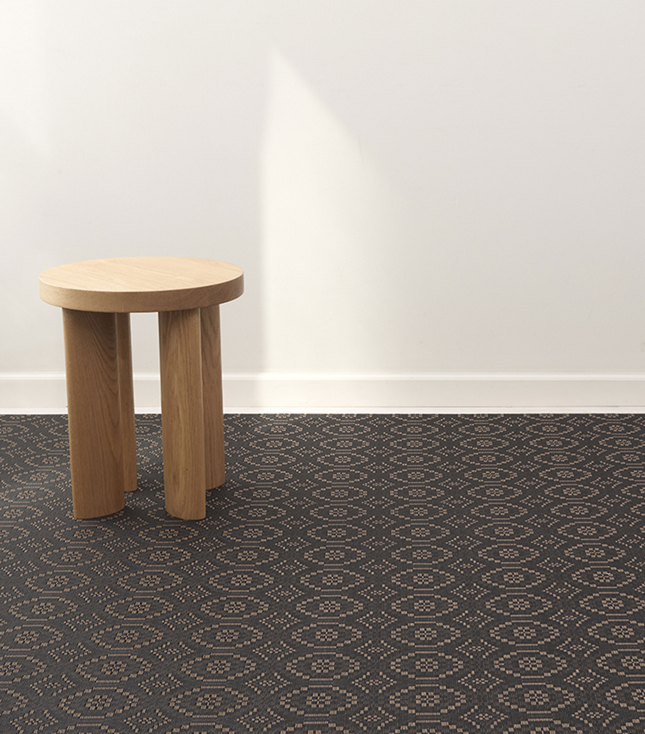 Tapete decorativo Overshot Tiger Eye en polietileno 183 x 269 cm
