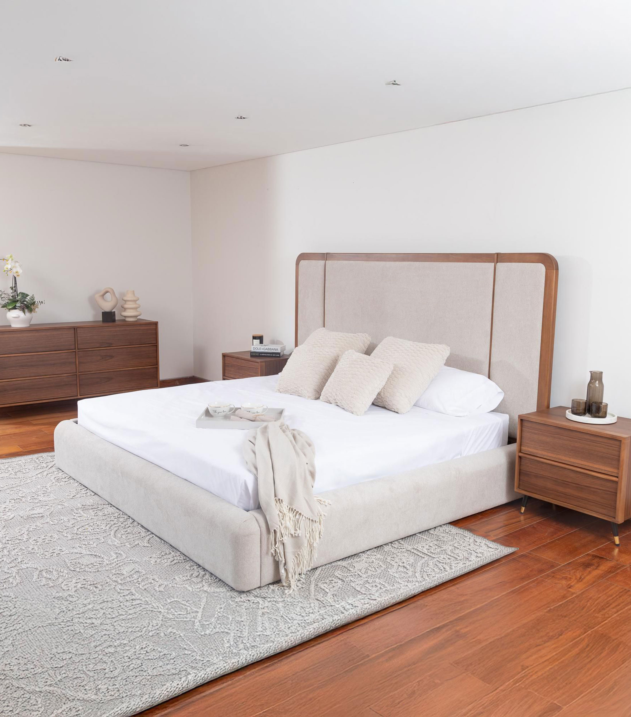 Cama queen size Kronos beige