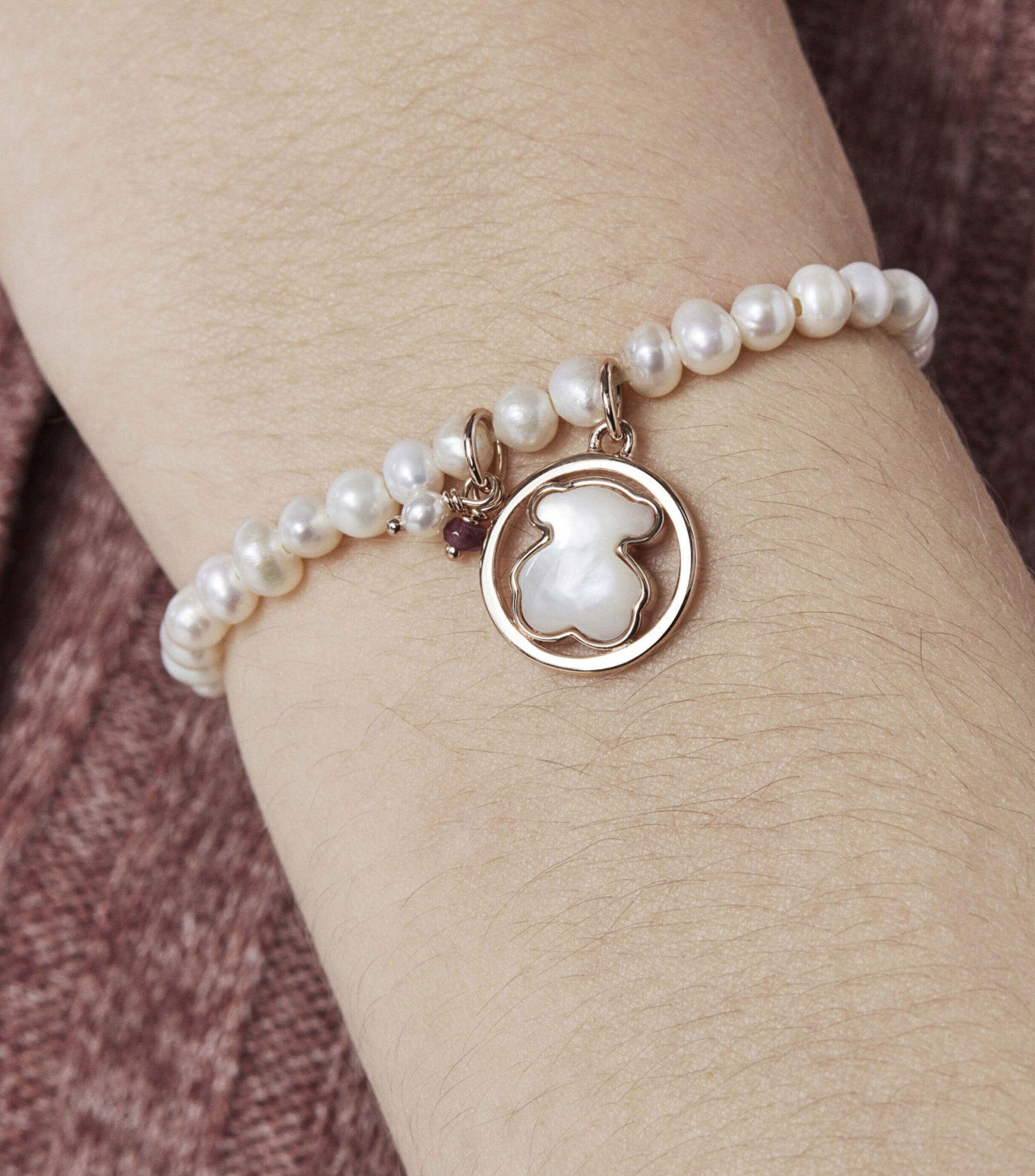 Pulsera en plata con perla, nácar y rubí Mujer