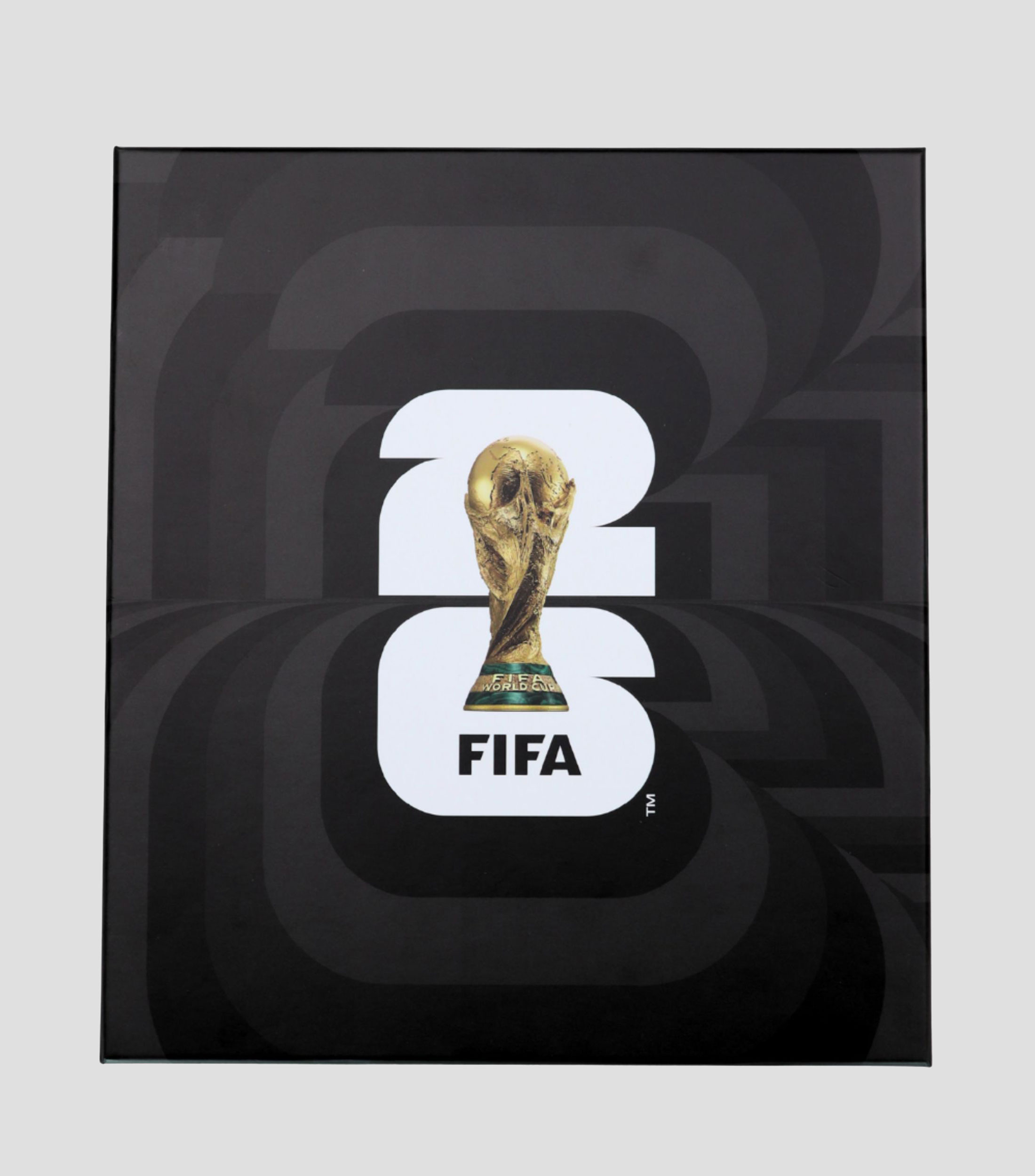 Set Libreta, pluma y termo 3 en 1 WC 2026 Negro