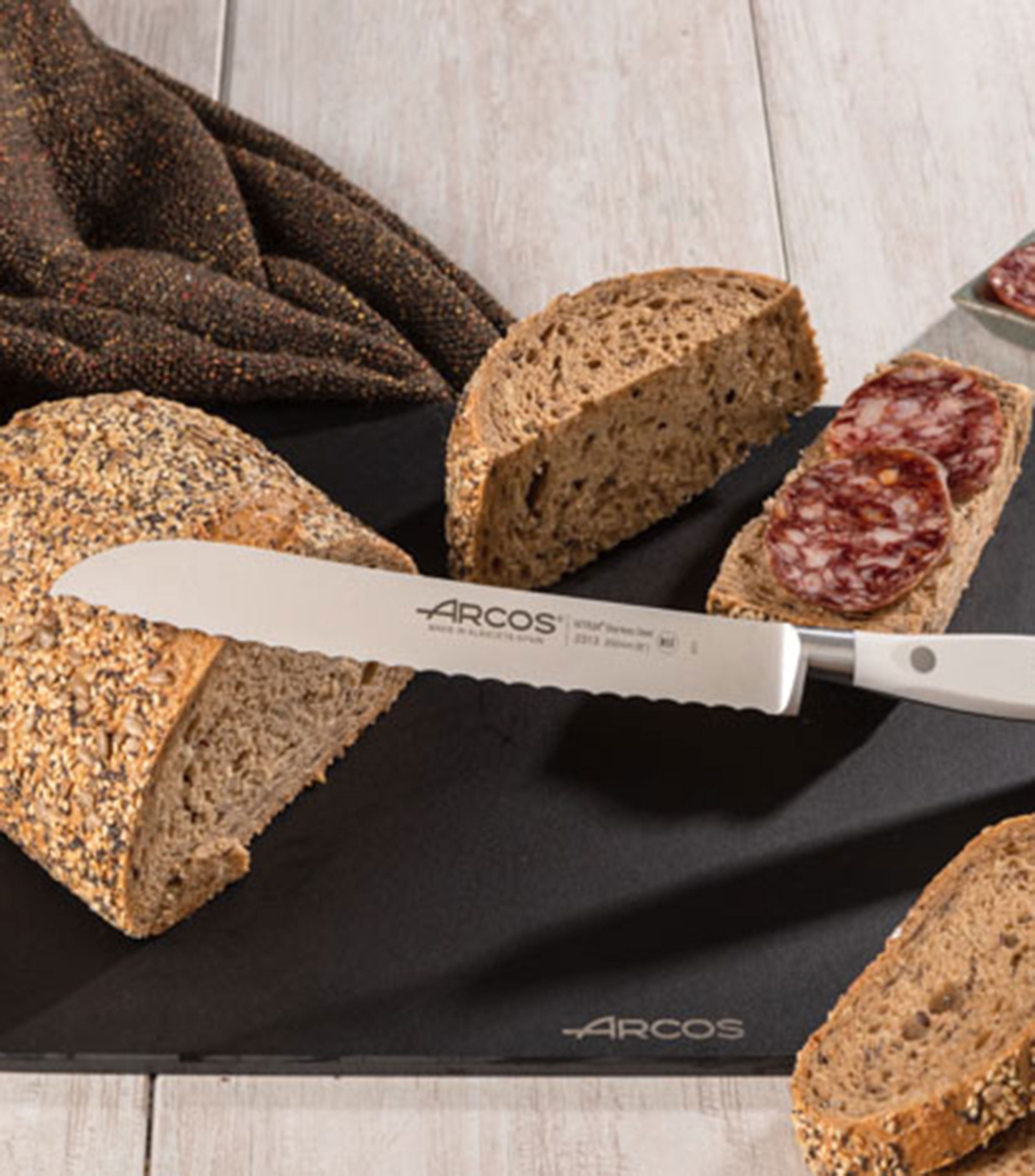 Cuchillo para pan en acero inoxidable