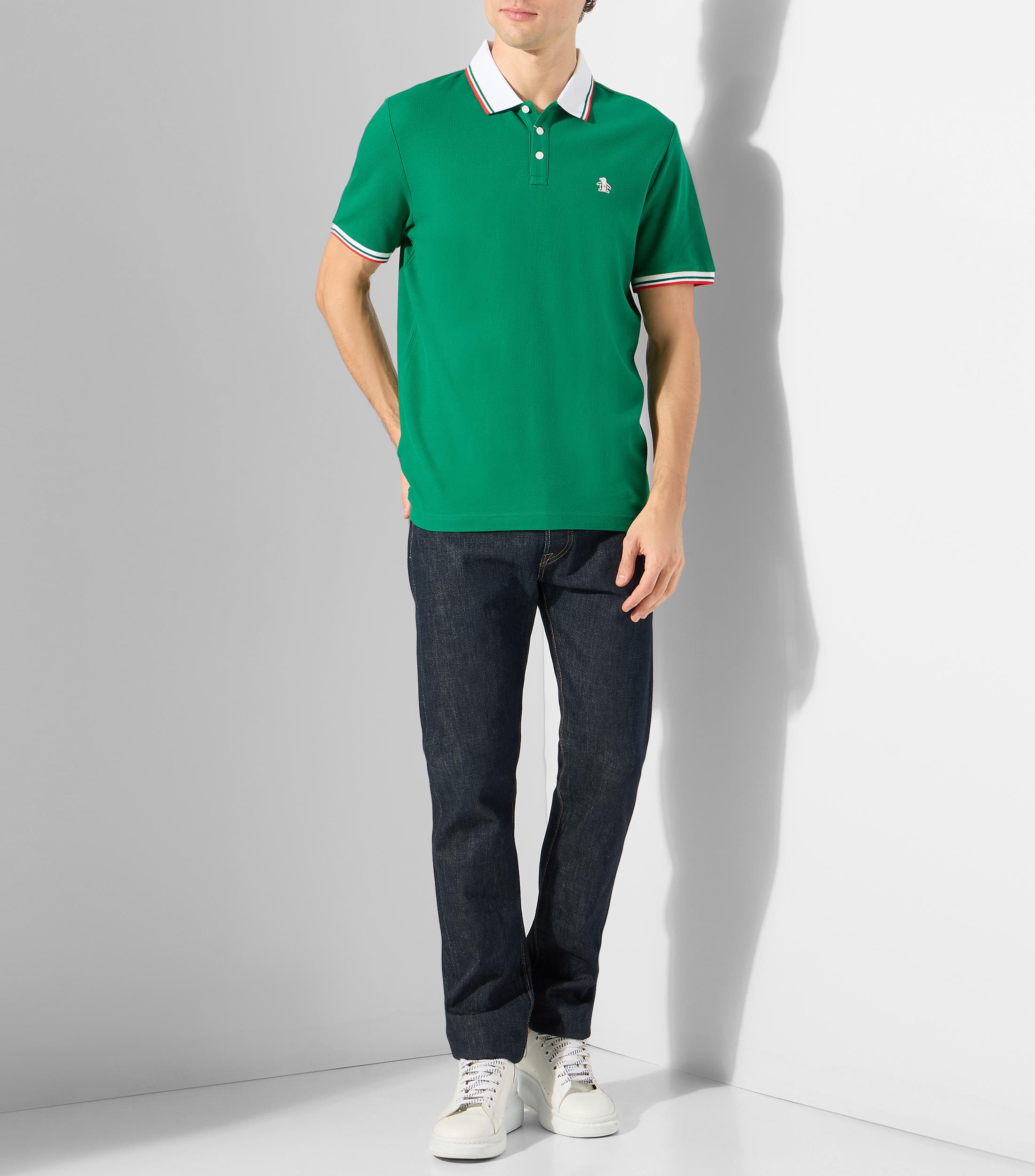 Playera tipo polo con manga corta lisa Hombre